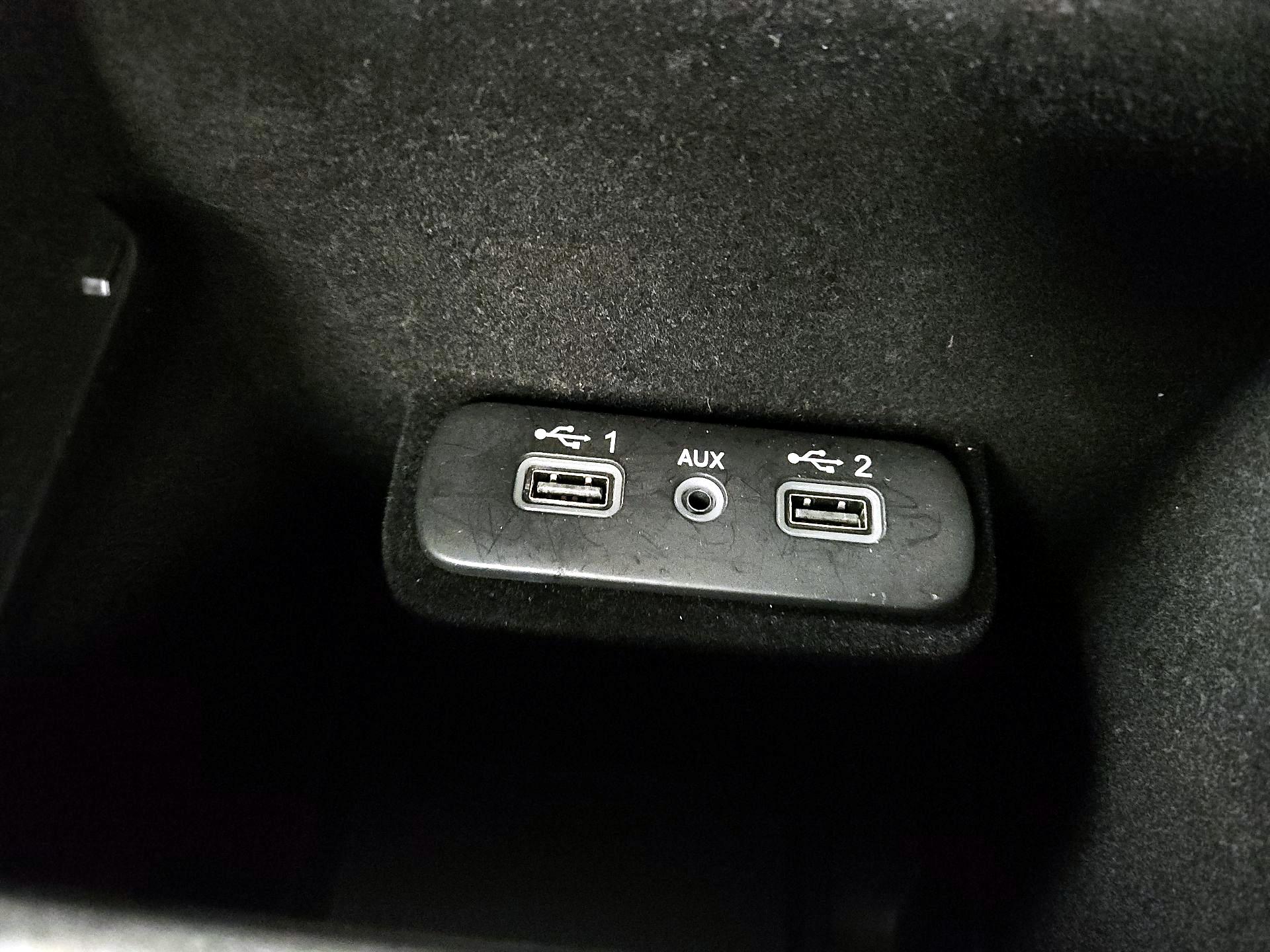 Thumbnail: 2023 Dodge Charger - 18