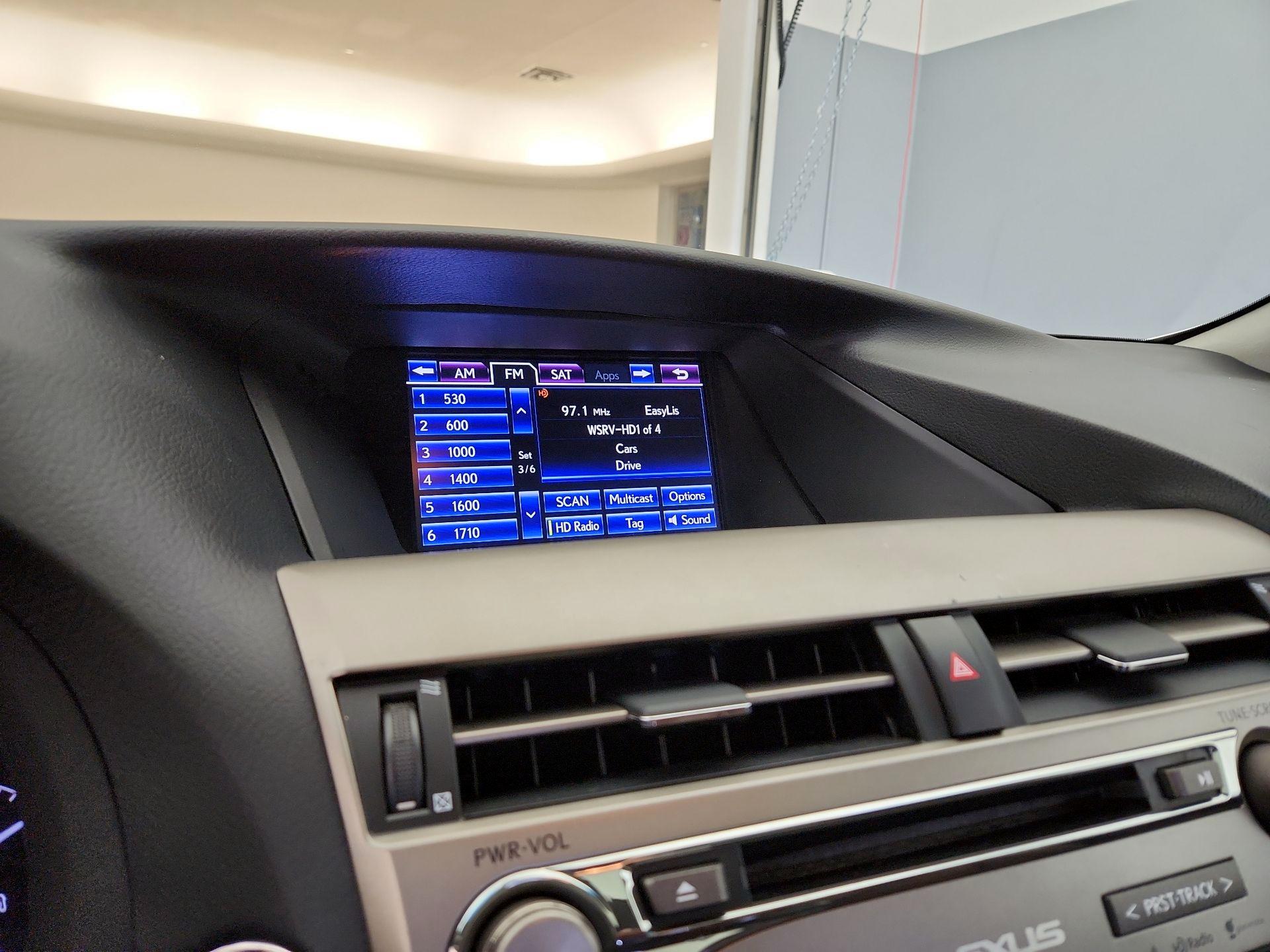 Thumbnail: 2015 Lexus RX - 16