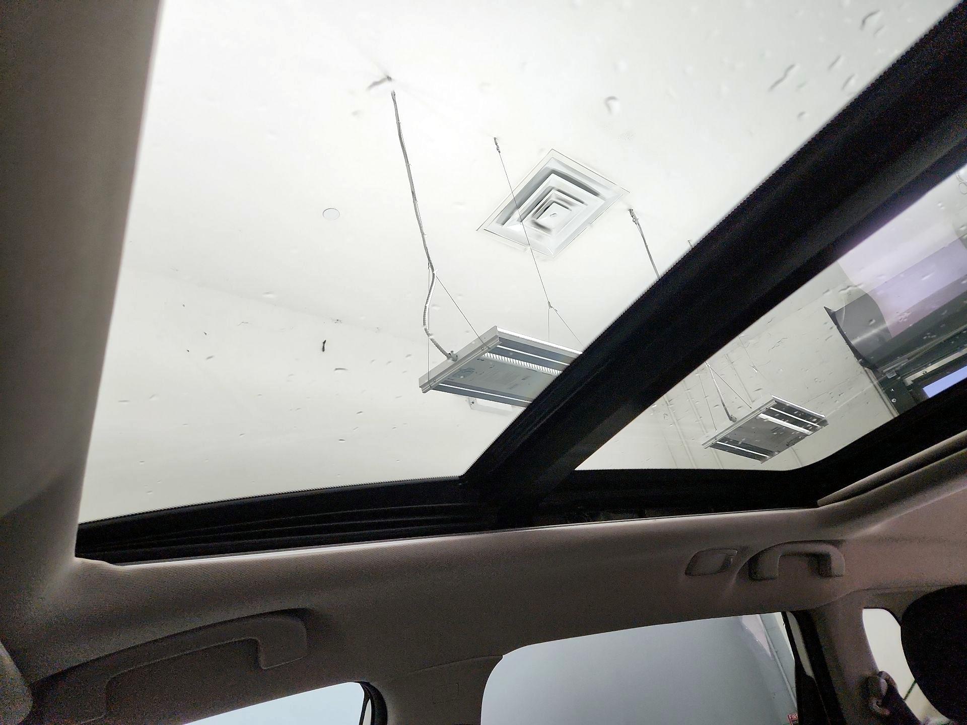 Thumbnail: 2017 Nissan Rogue - 20