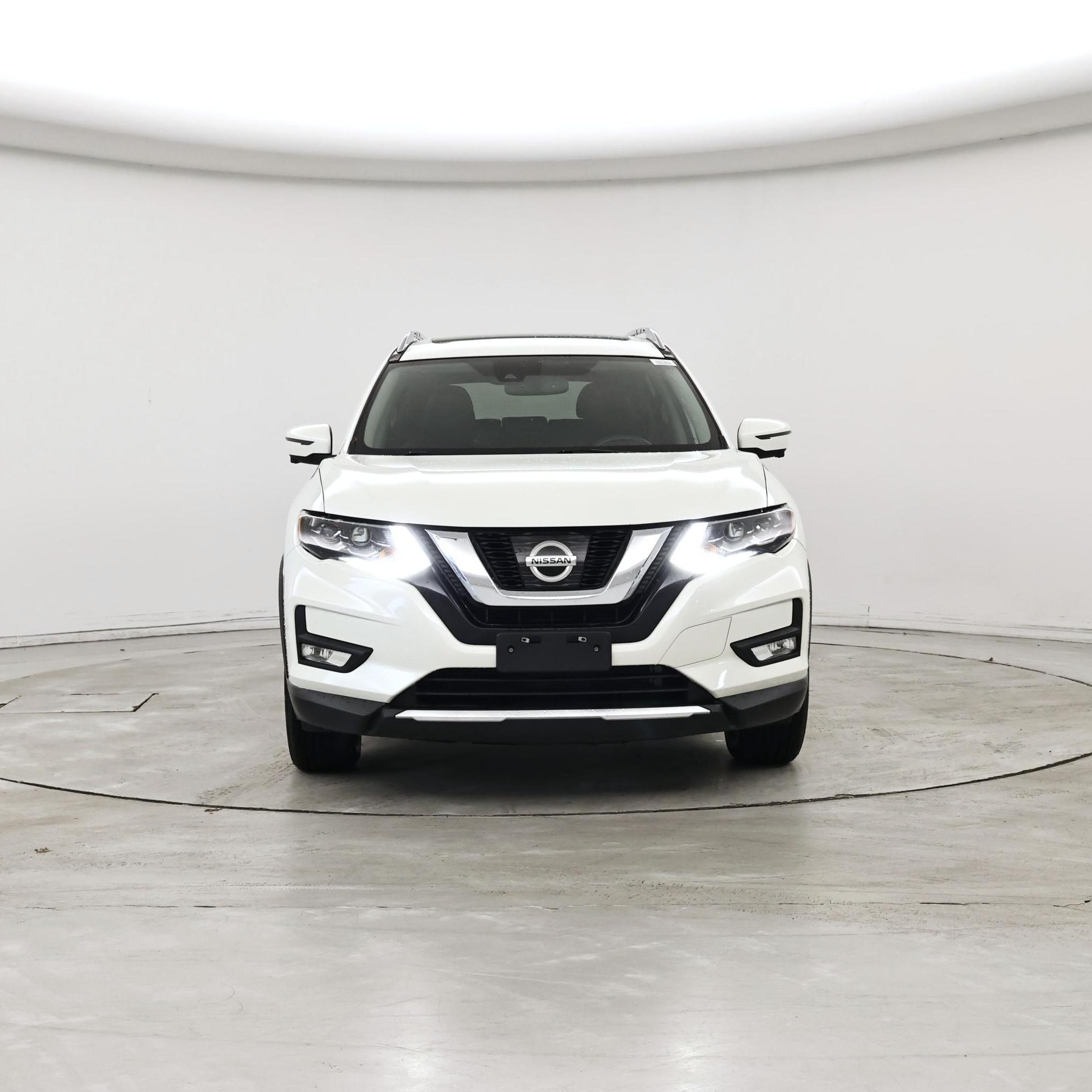 Thumbnail: 2017 Nissan Rogue - 5
