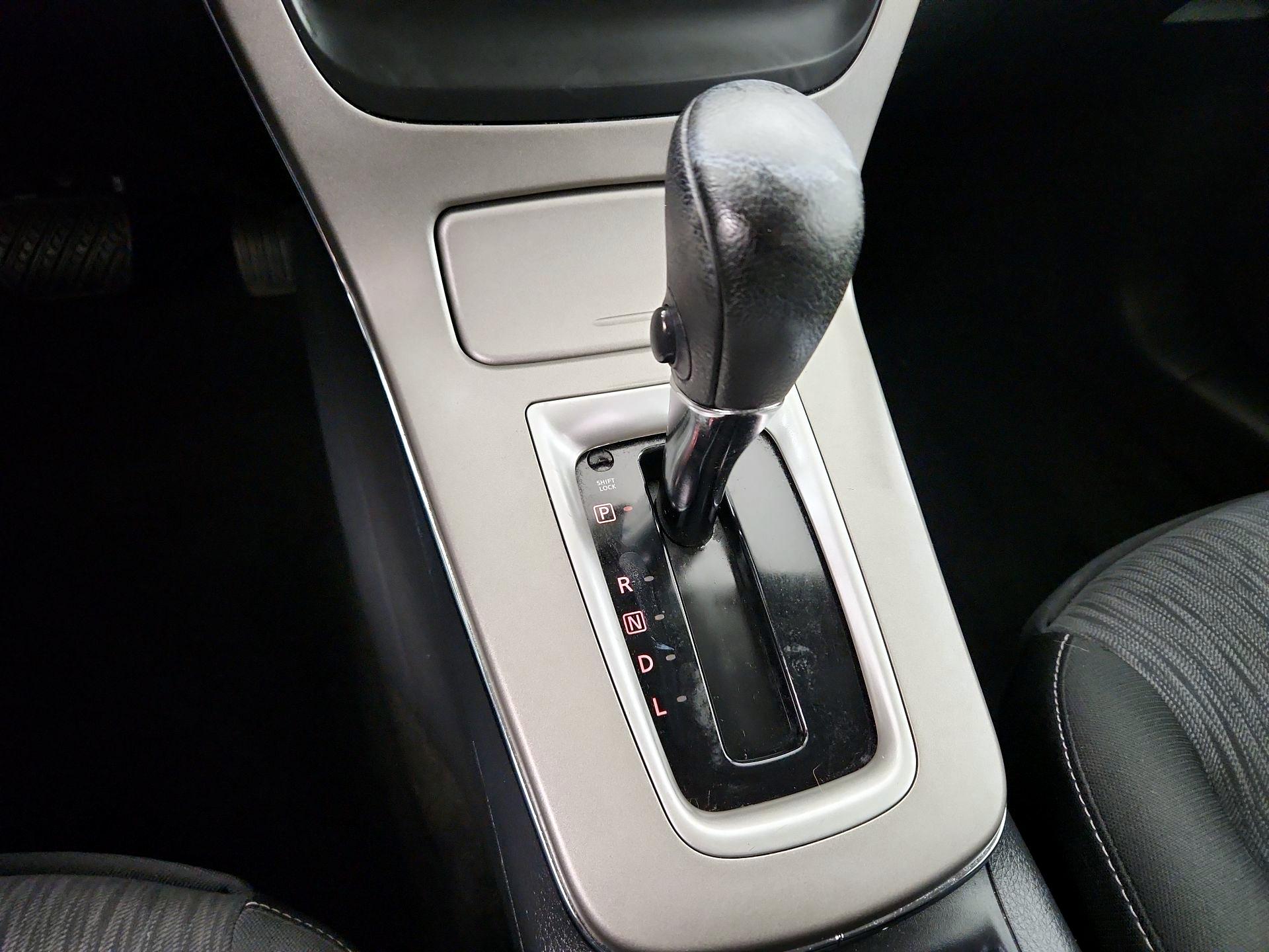 Thumbnail: 2015 Nissan Sentra - 17