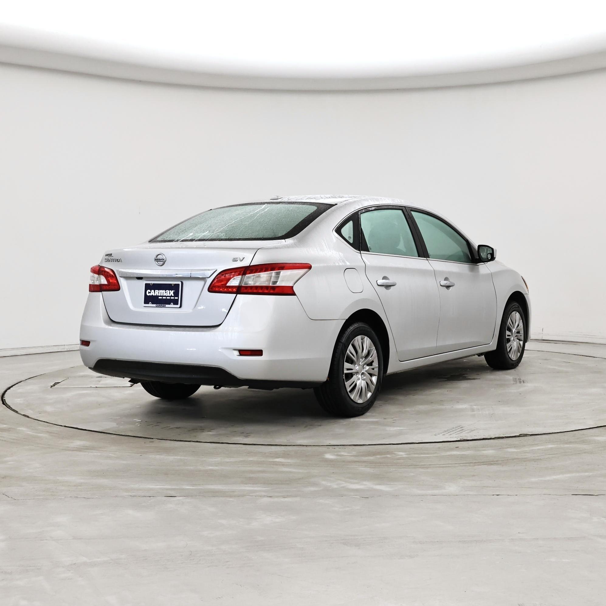 Thumbnail: 2015 Nissan Sentra - 8