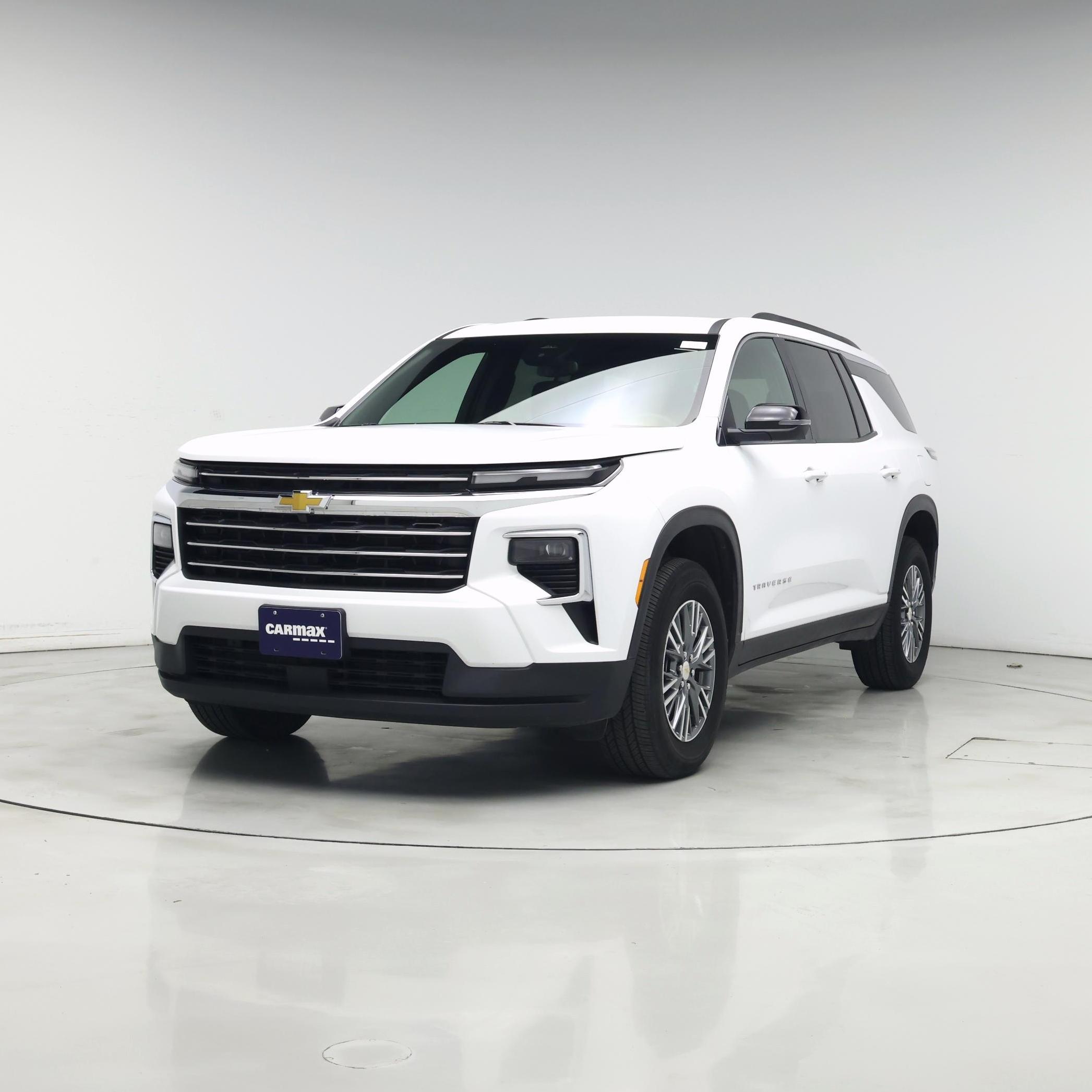 Thumbnail: 2025 Chevrolet Traverse - 4