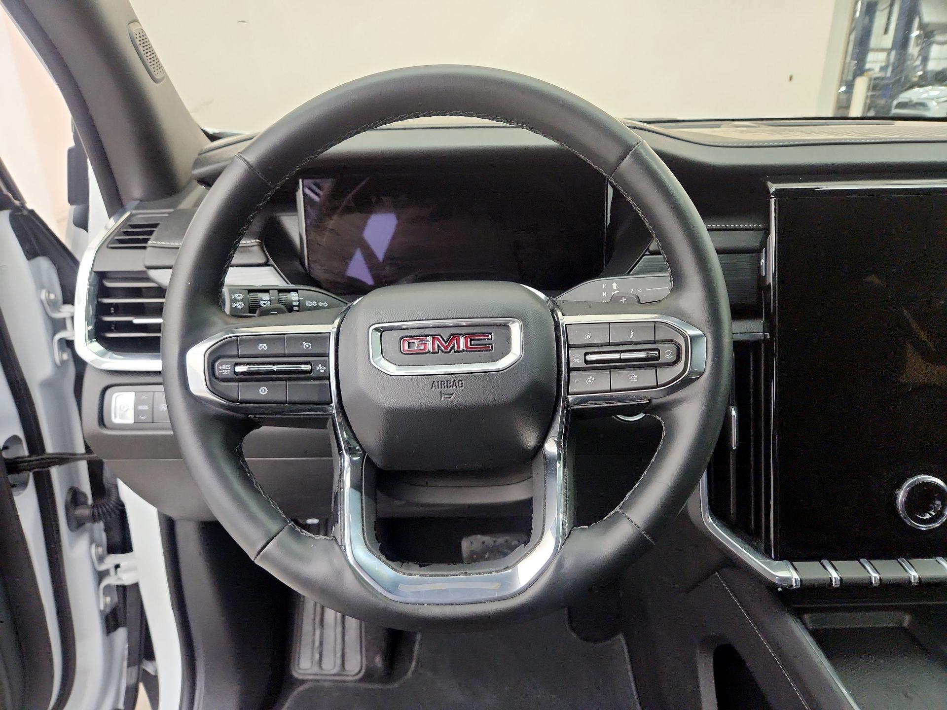 Thumbnail: 2025 GMC Acadia - 10