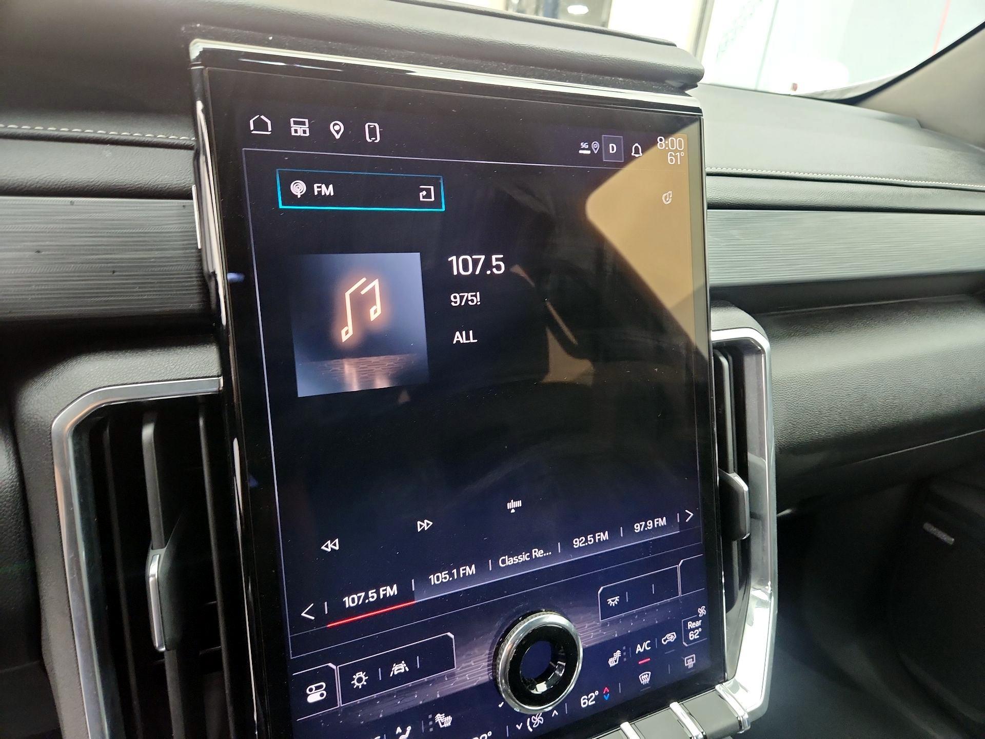 Thumbnail: 2025 GMC Acadia - 16