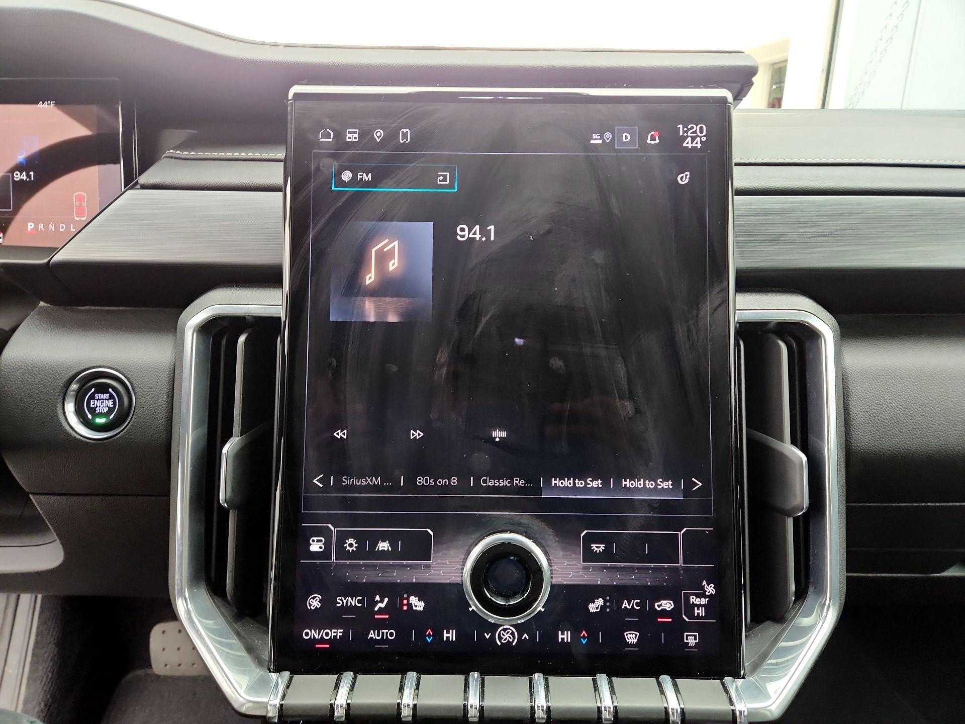 Thumbnail: 2025 GMC Acadia - 16