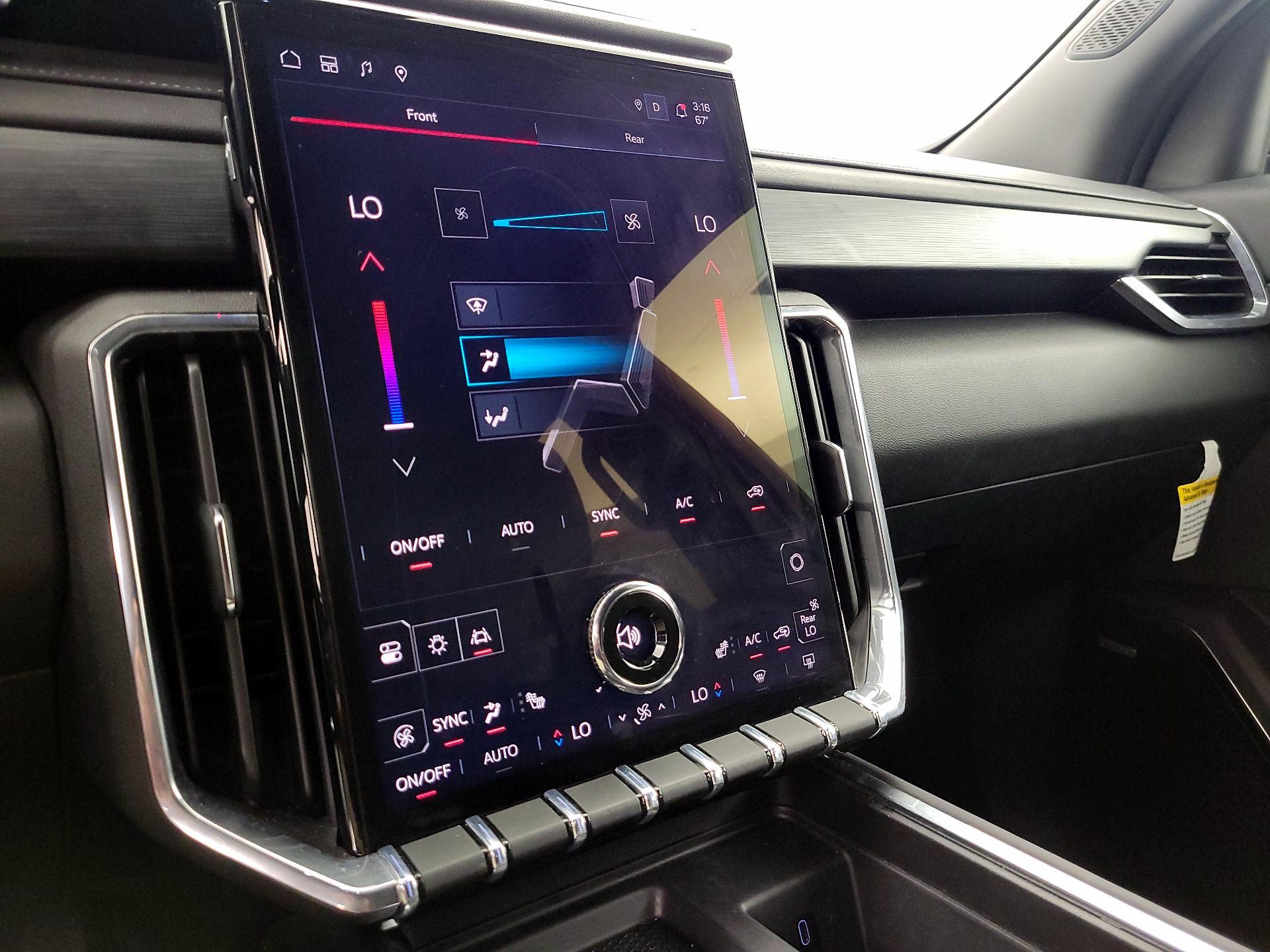 Thumbnail: 2025 GMC Acadia - 16