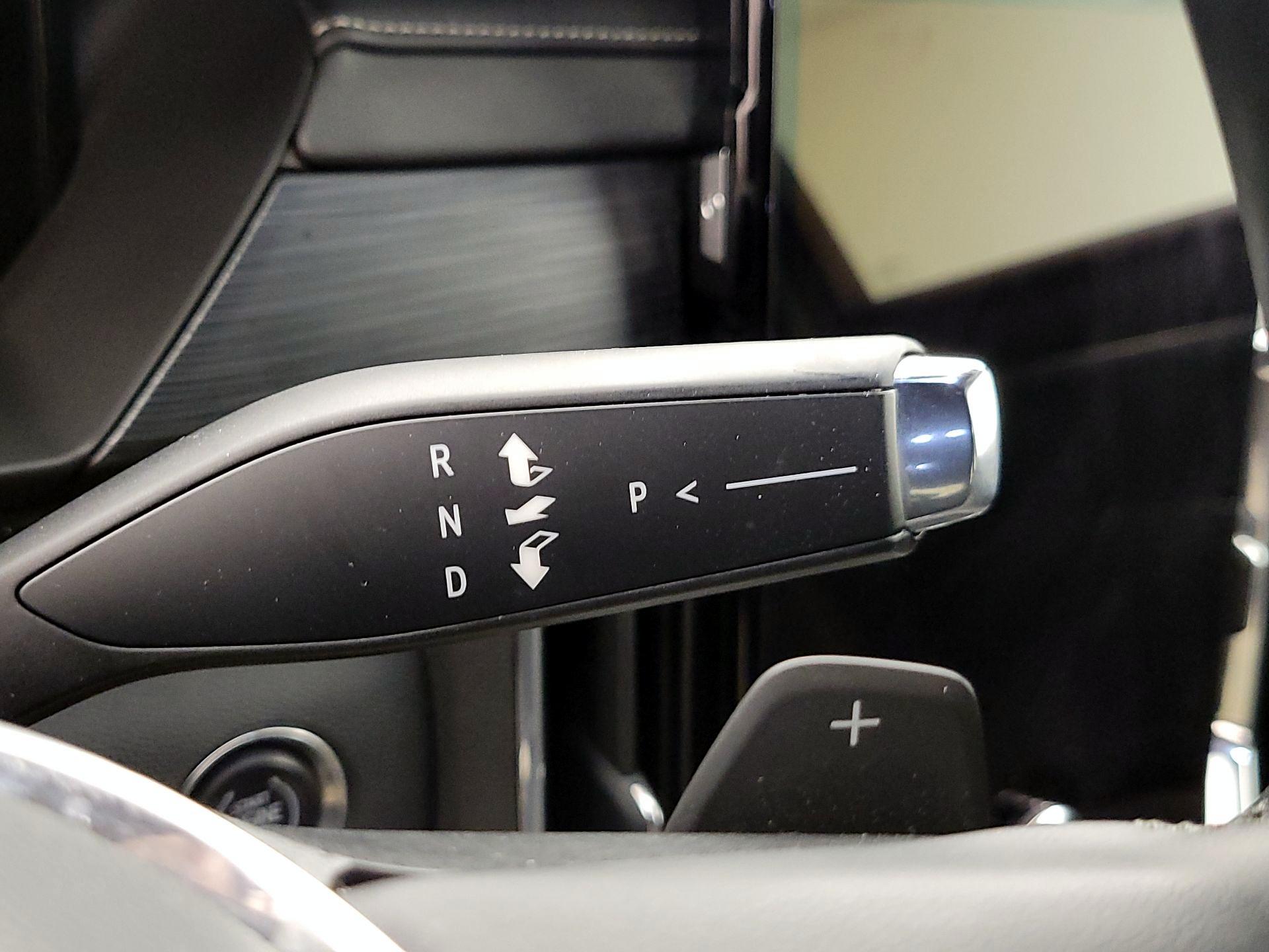 Thumbnail: 2025 GMC Acadia - 17