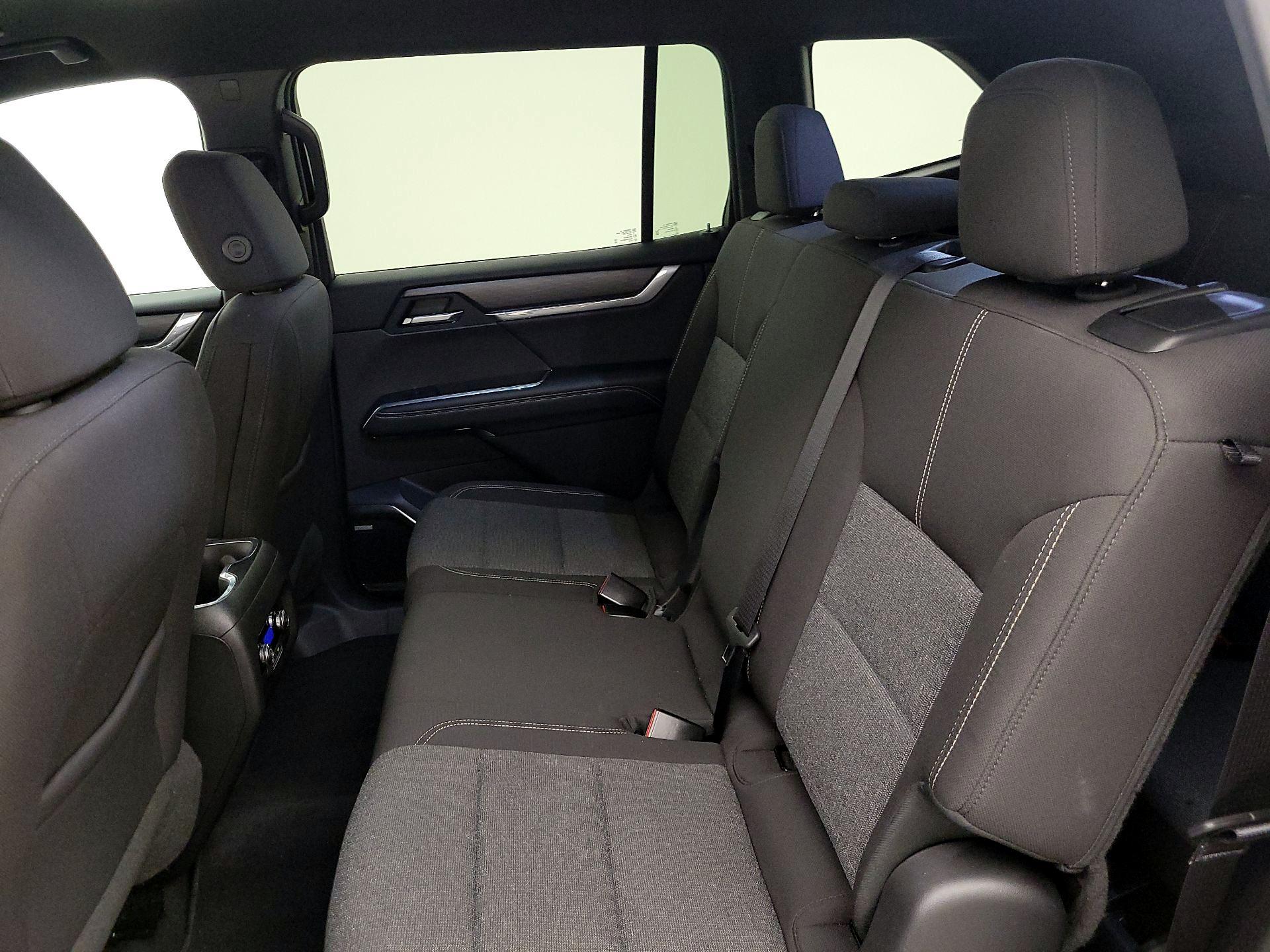 Thumbnail: 2025 GMC Acadia - 19