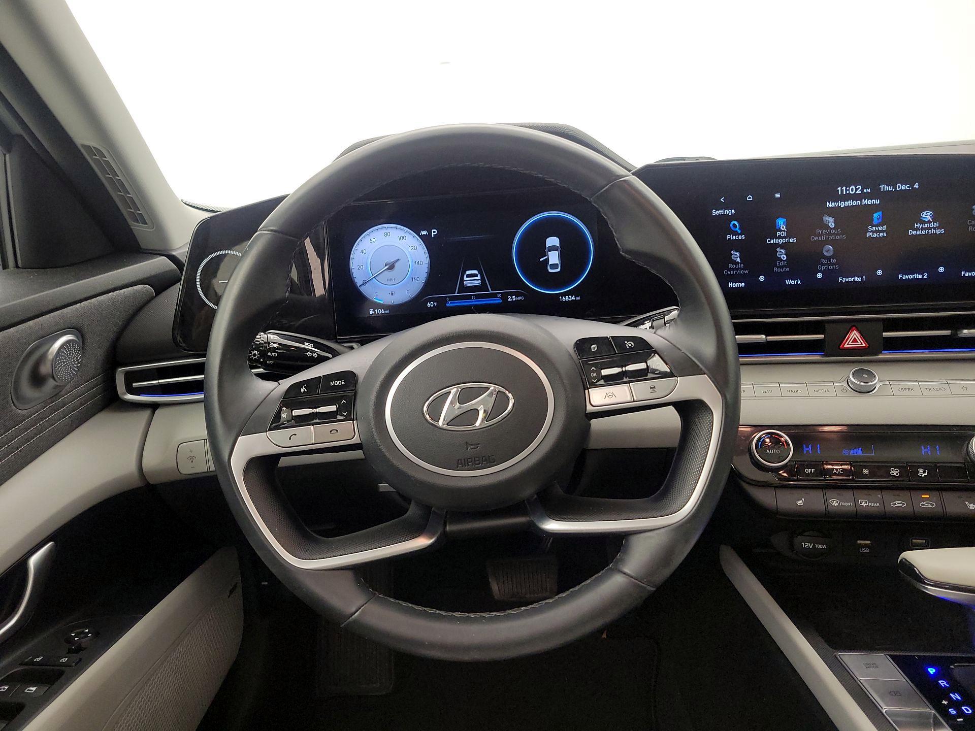 Thumbnail: 2022 Hyundai Elantra - 10