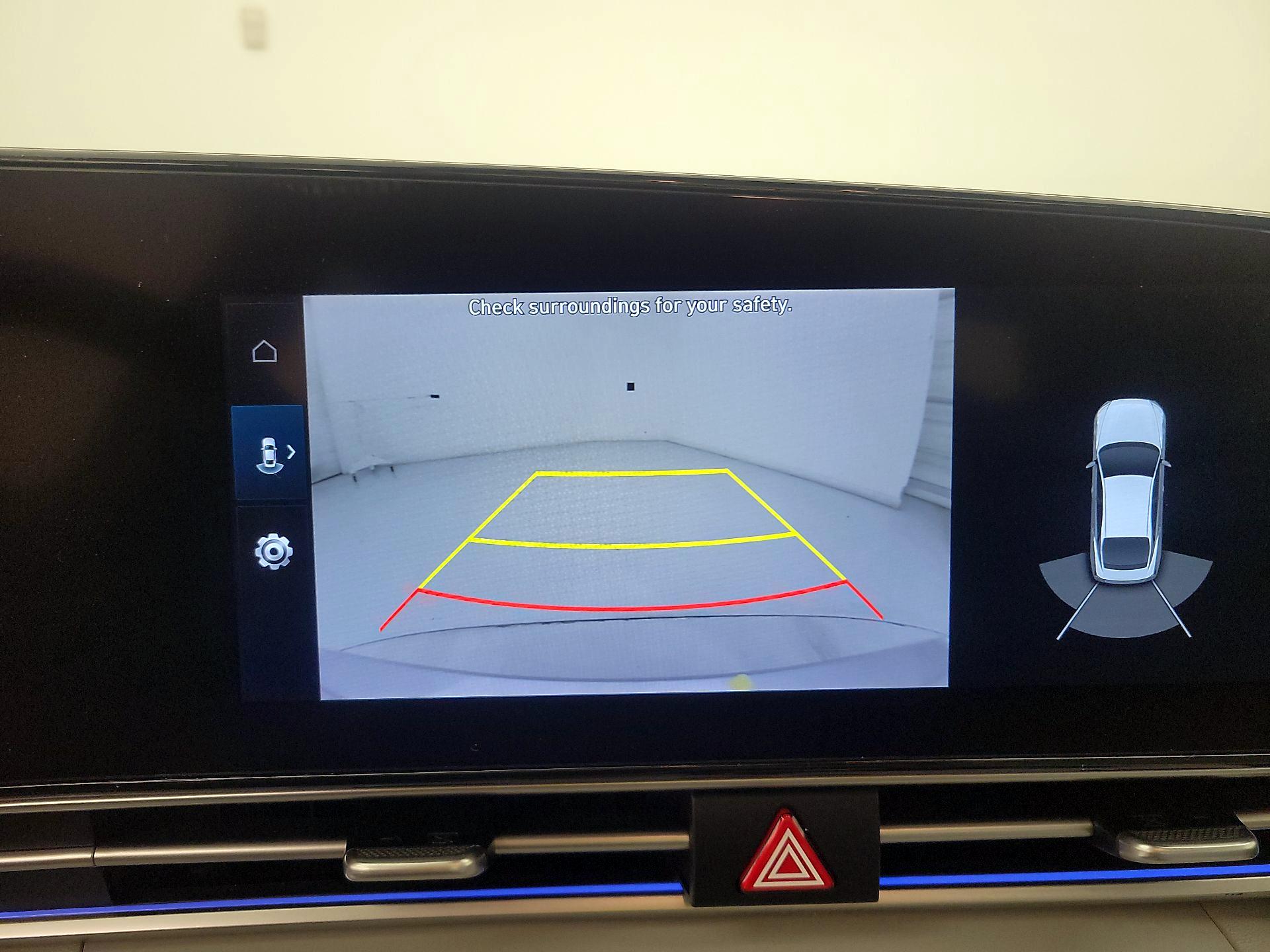 Thumbnail: 2022 Hyundai Elantra - 15