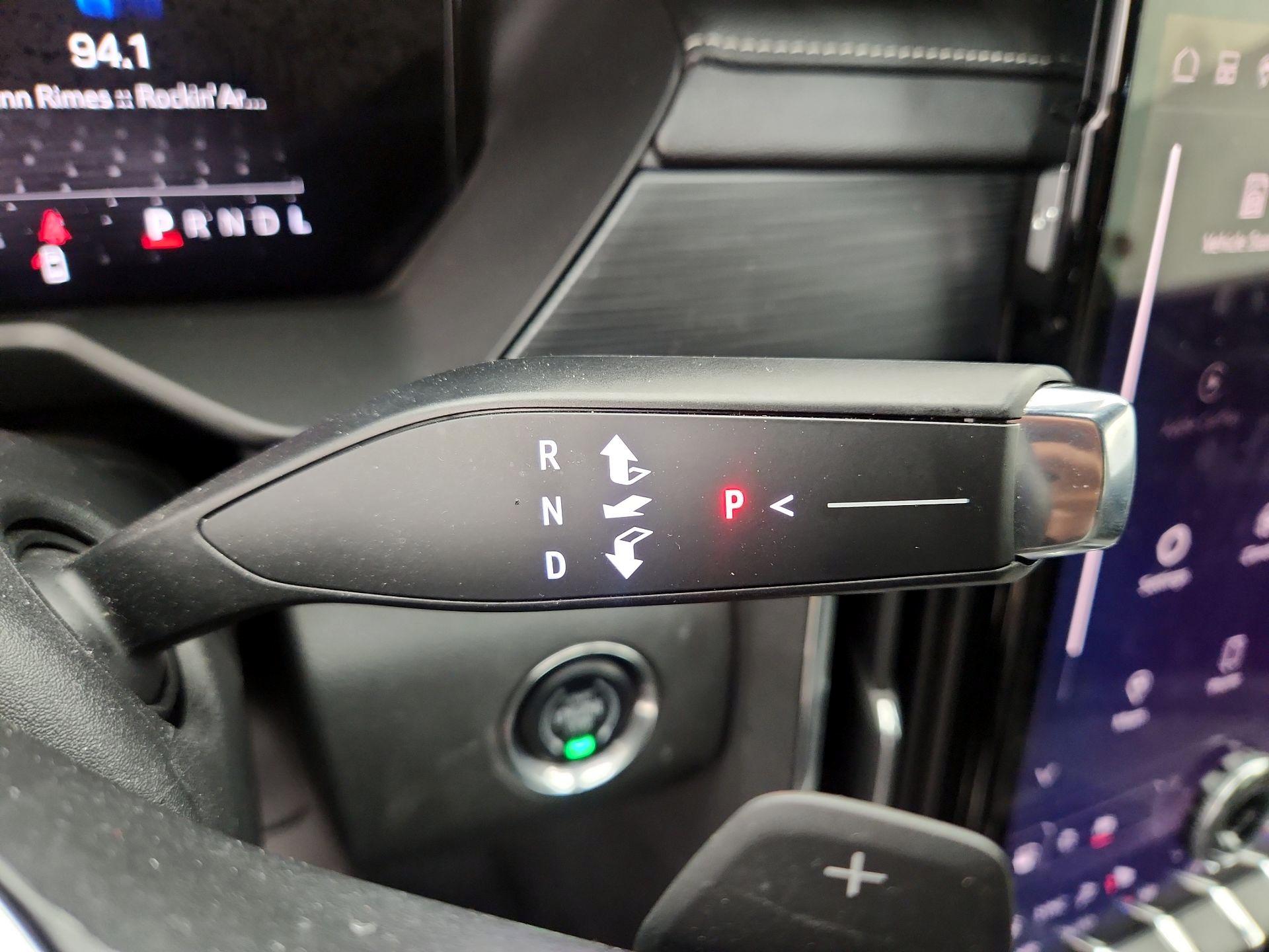 Thumbnail: 2025 GMC Acadia - 18