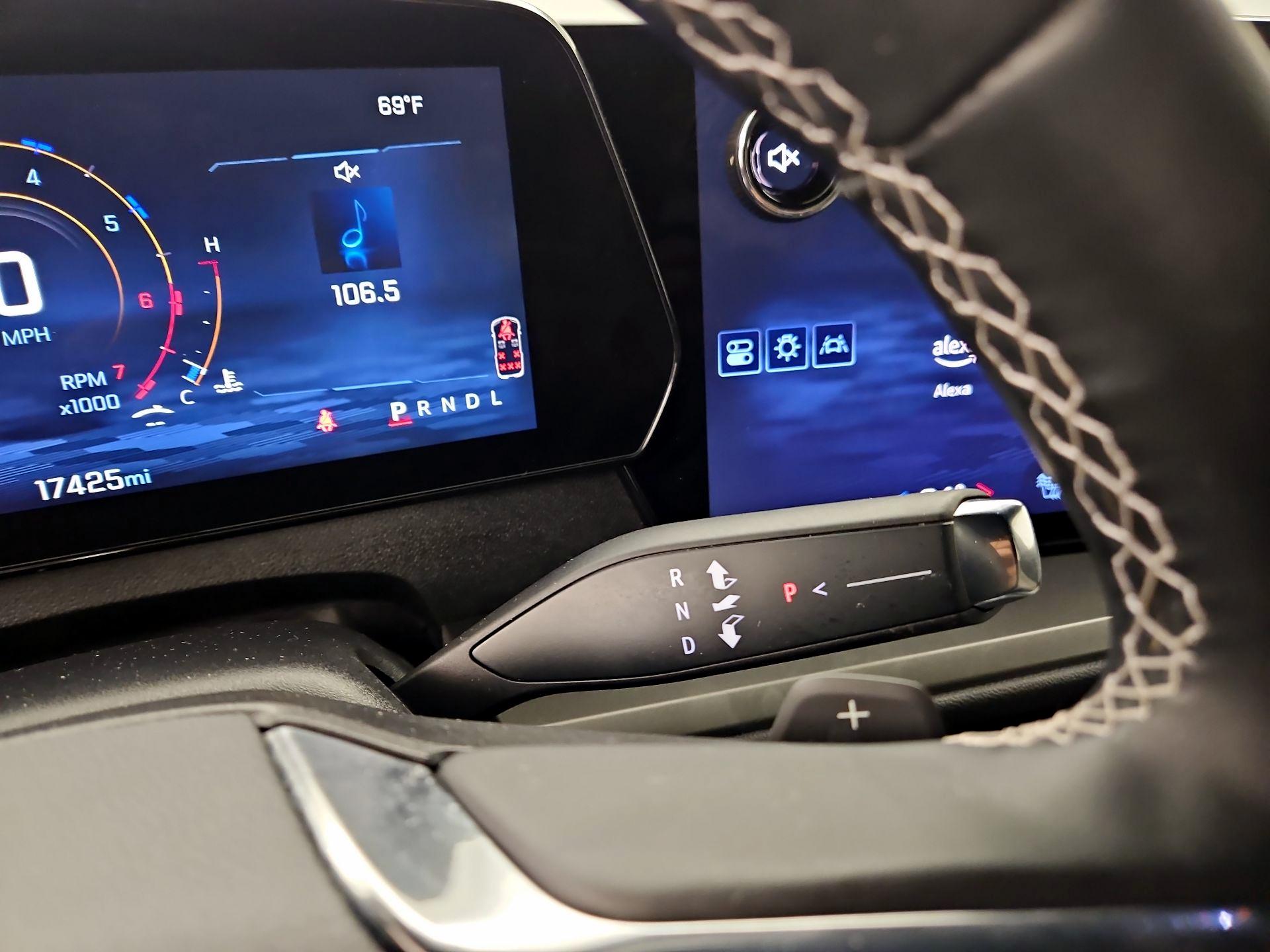 Thumbnail: 2025 Chevrolet Traverse - 17