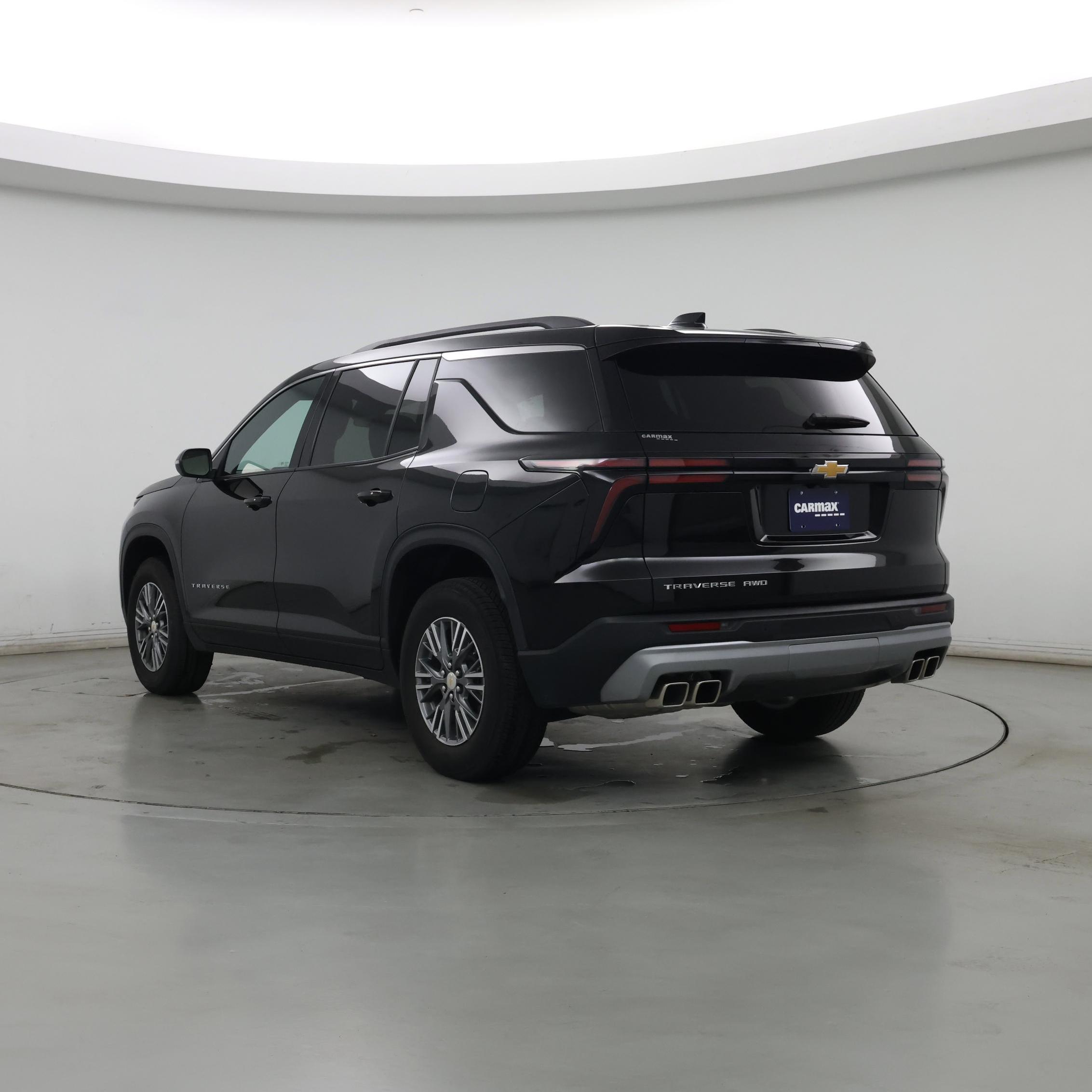 Thumbnail: 2025 Chevrolet Traverse - 2