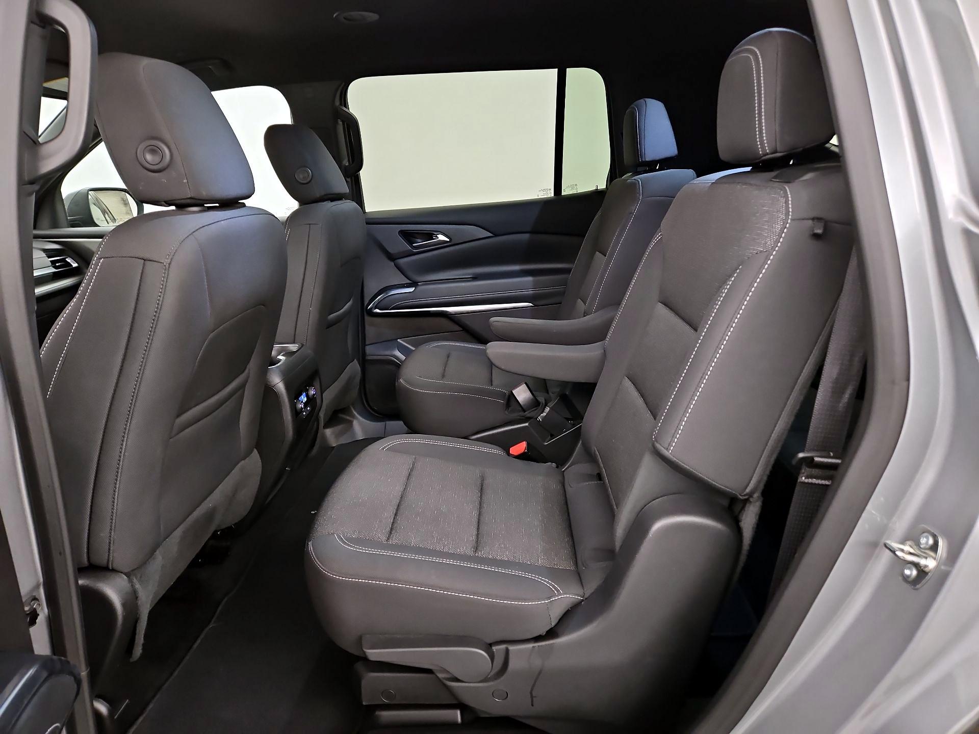 Thumbnail: 2025 Chevrolet Traverse - 19