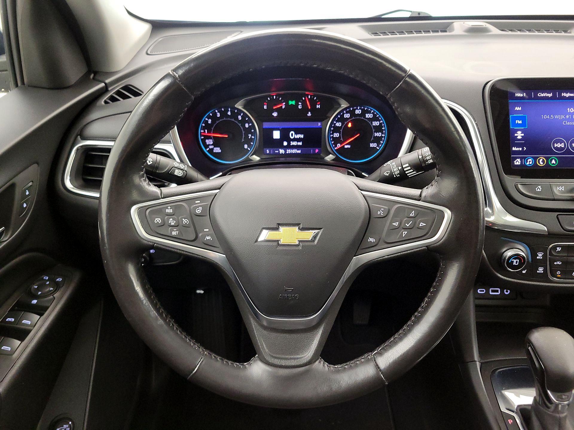 Thumbnail: 2022 Chevrolet Equinox - 10