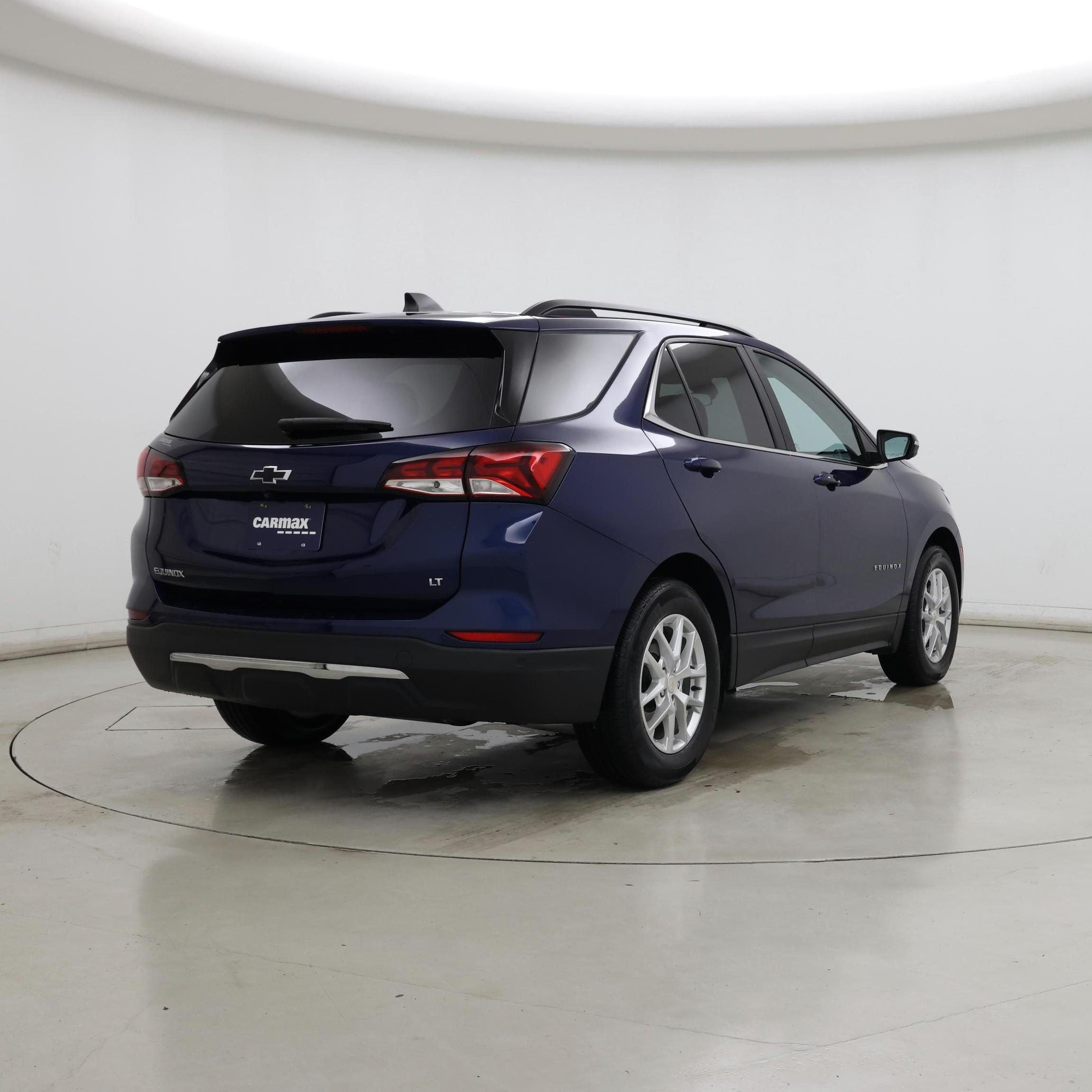 Thumbnail: 2022 Chevrolet Equinox - 8