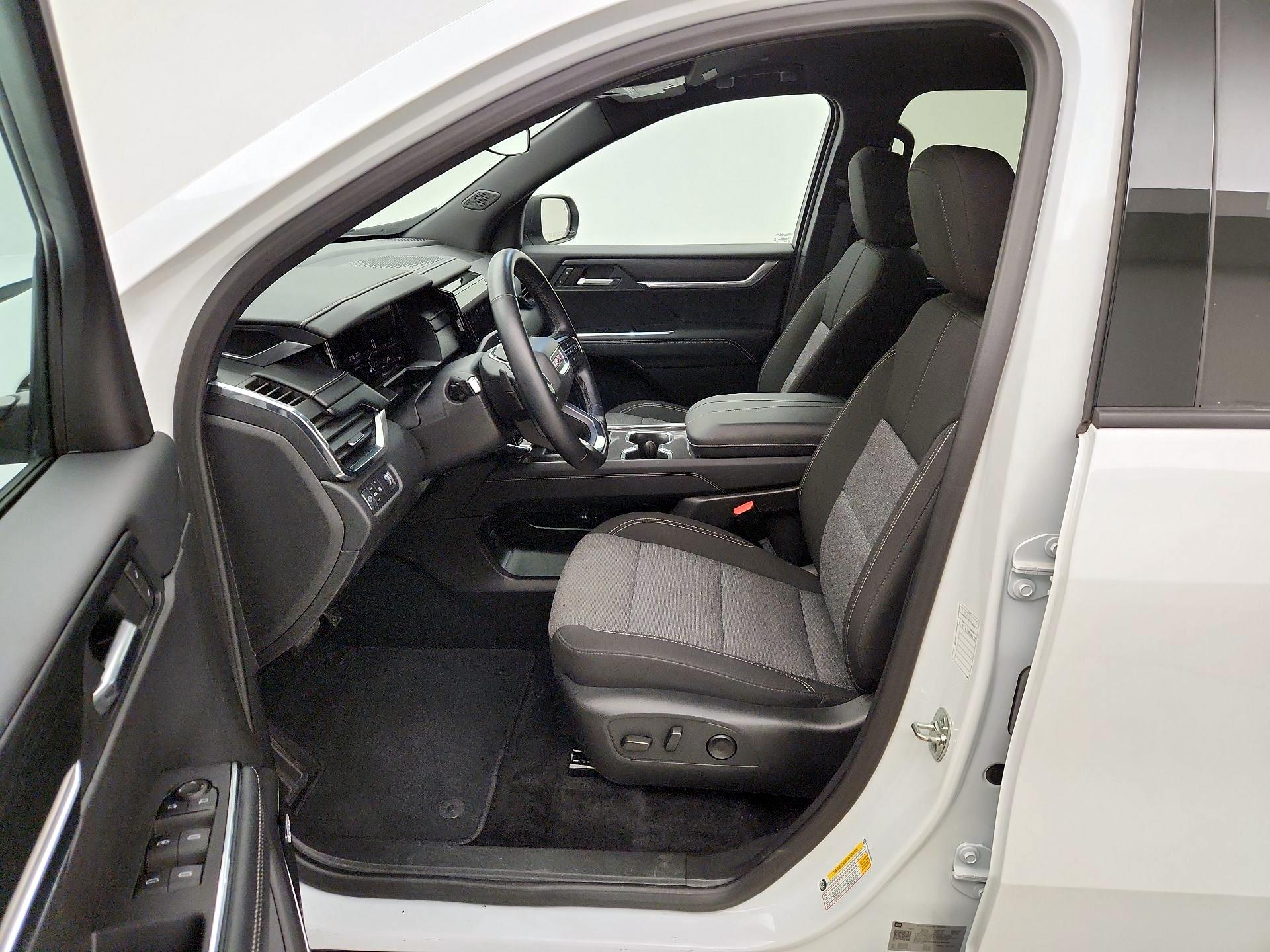 Thumbnail: 2025 GMC Acadia - 11