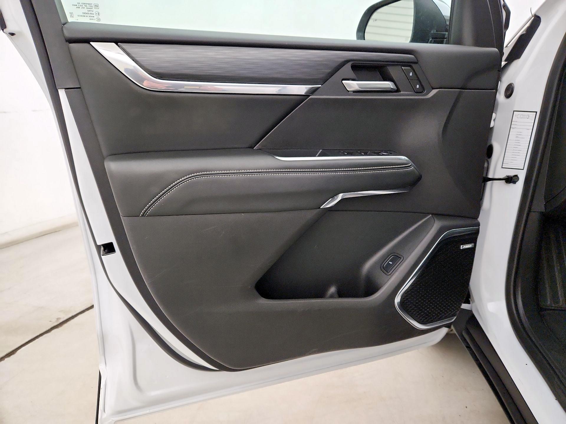 Thumbnail: 2025 GMC Acadia - 12