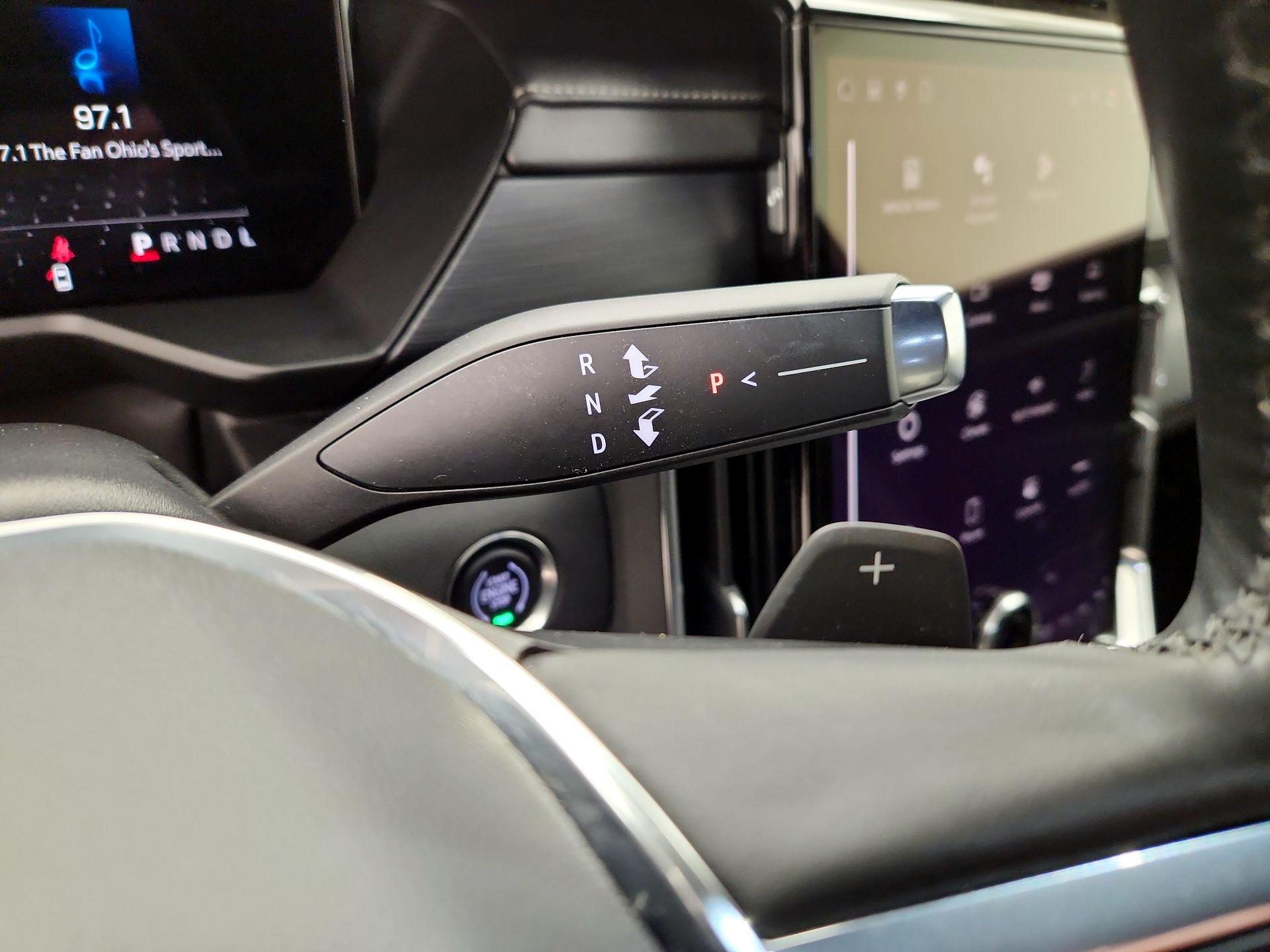 Thumbnail: 2025 GMC Acadia - 17