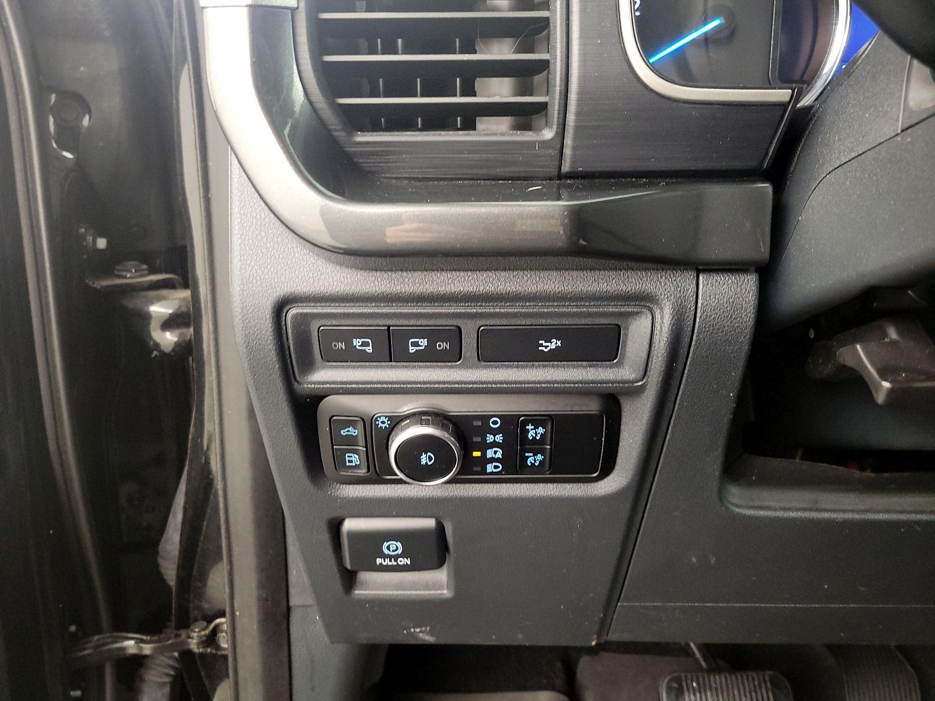 Thumbnail: 2023 Ford F-150 - 13