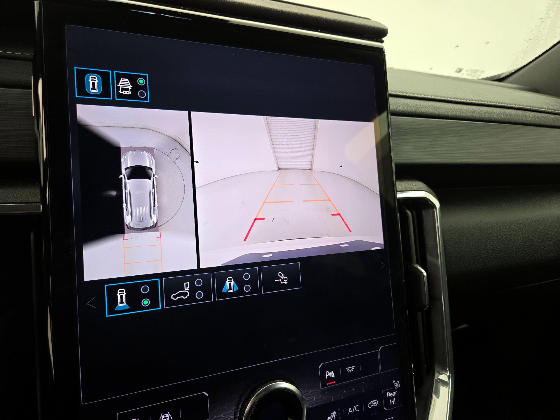 Thumbnail: 2025 GMC Acadia - 15