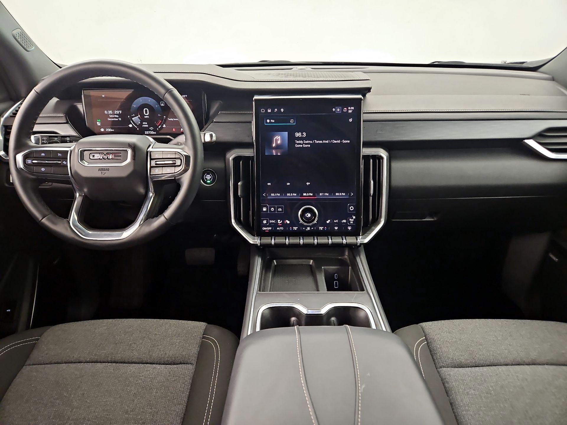 Thumbnail: 2025 GMC Acadia - 9