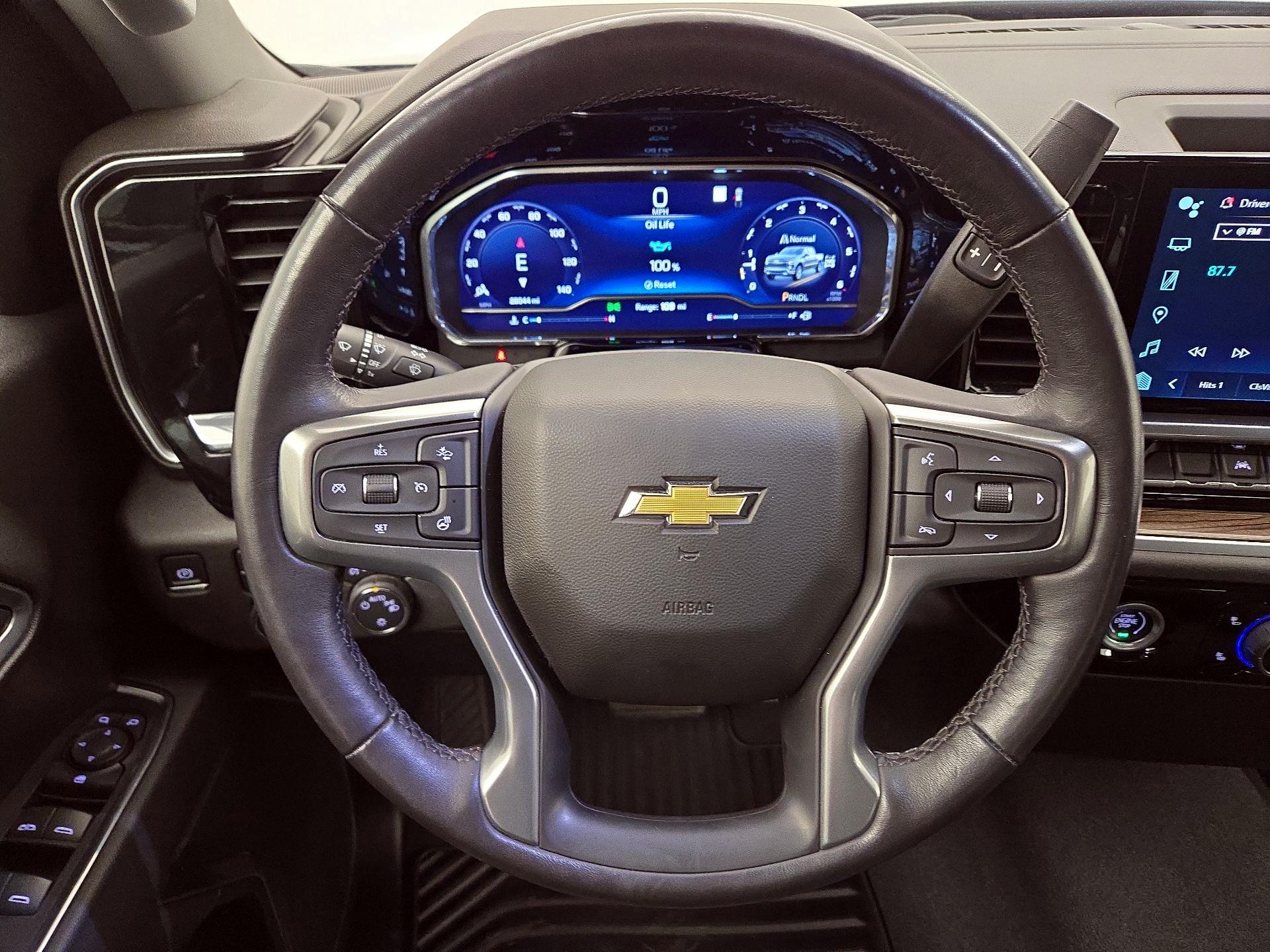 Thumbnail: 2022 Chevrolet Silverado 1500 - 10