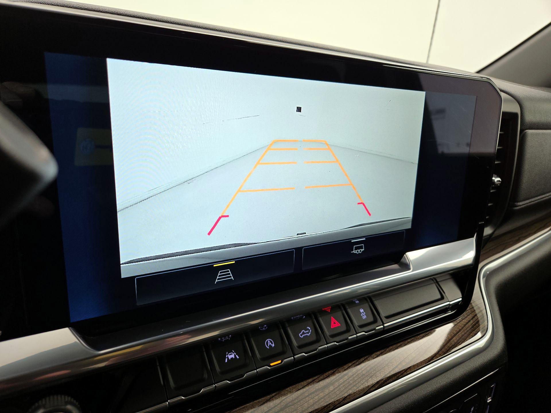 Thumbnail: 2022 Chevrolet Silverado 1500 - 14