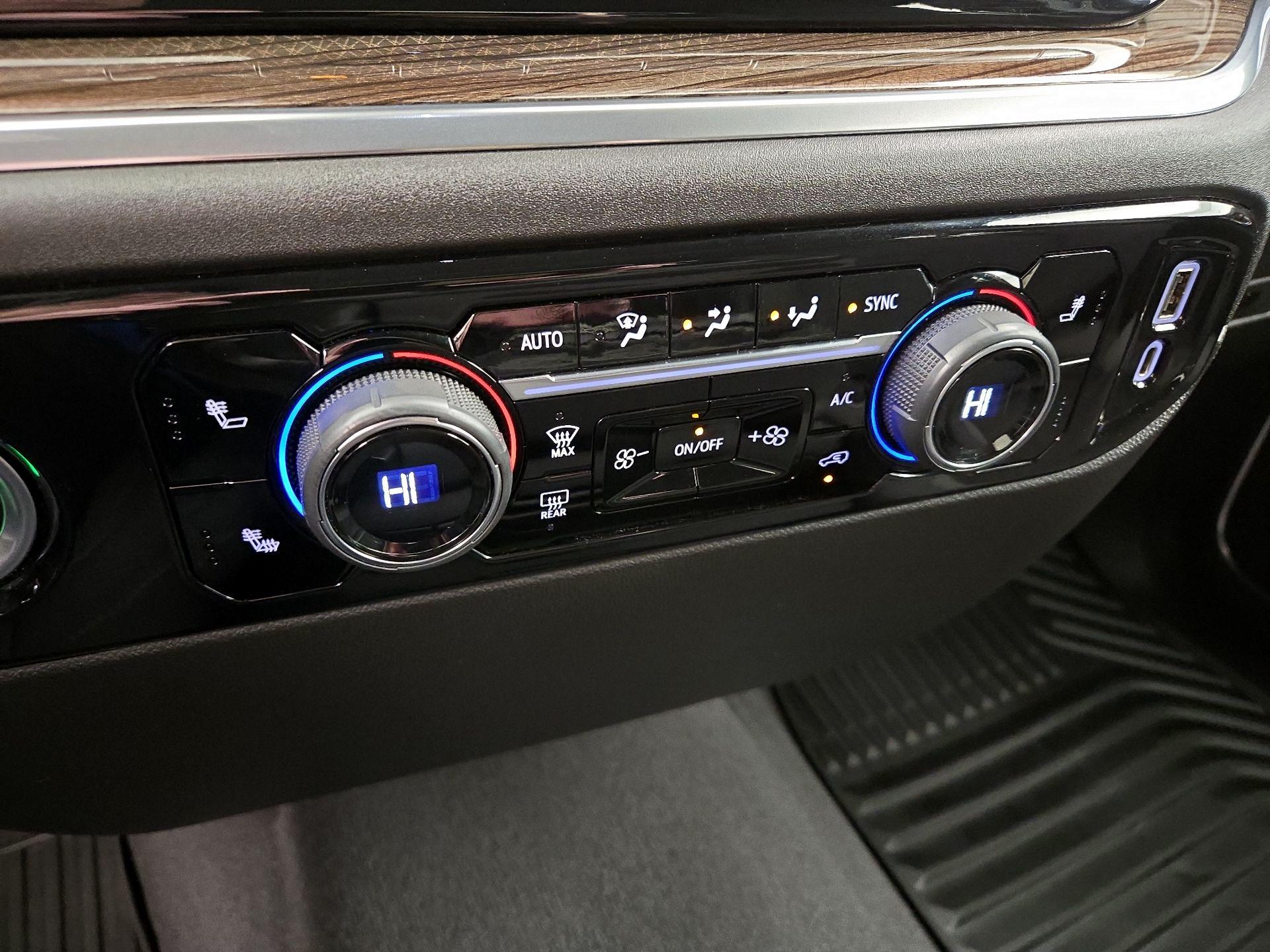 Thumbnail: 2022 Chevrolet Silverado 1500 - 16