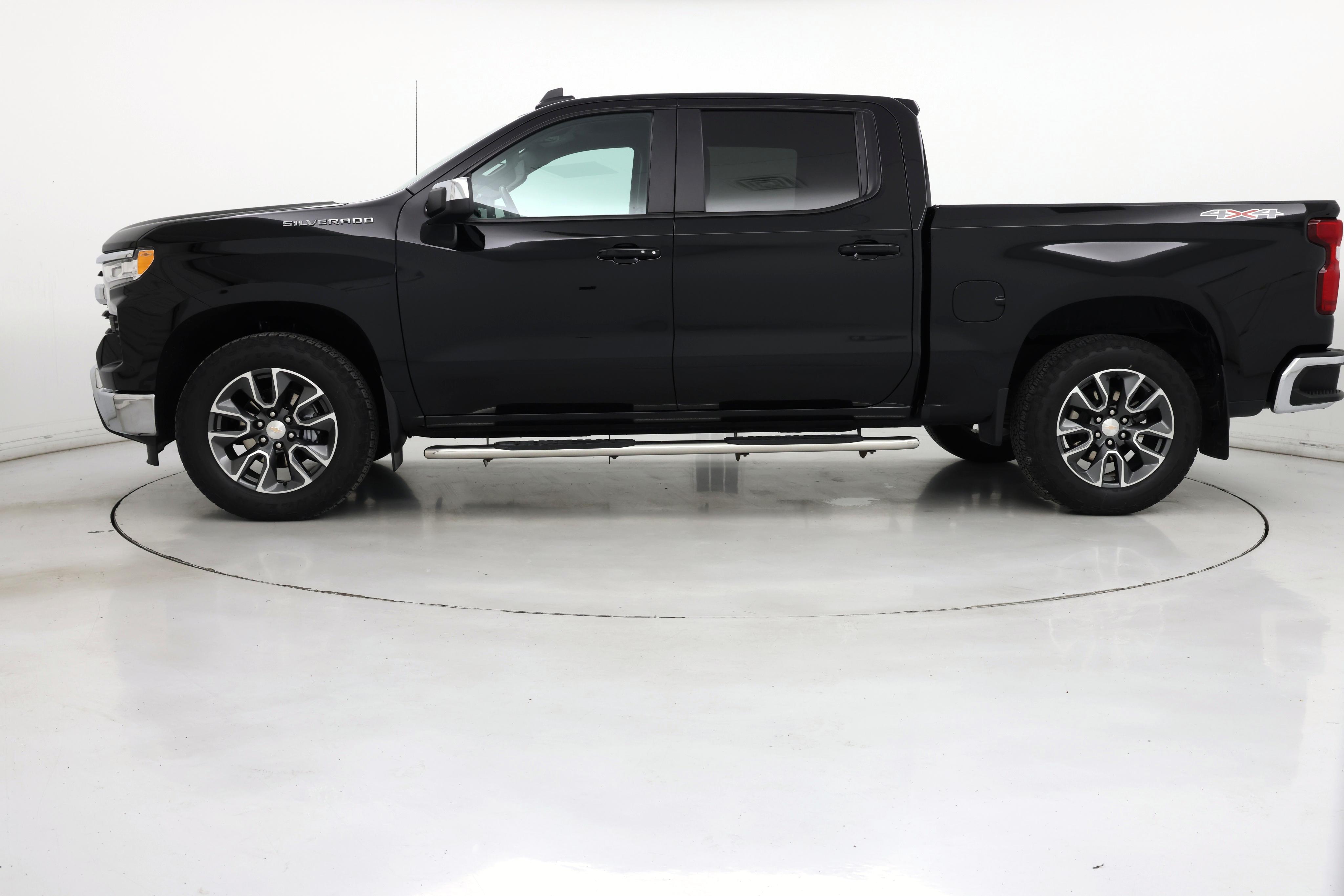Thumbnail: 2022 Chevrolet Silverado 1500 - 3