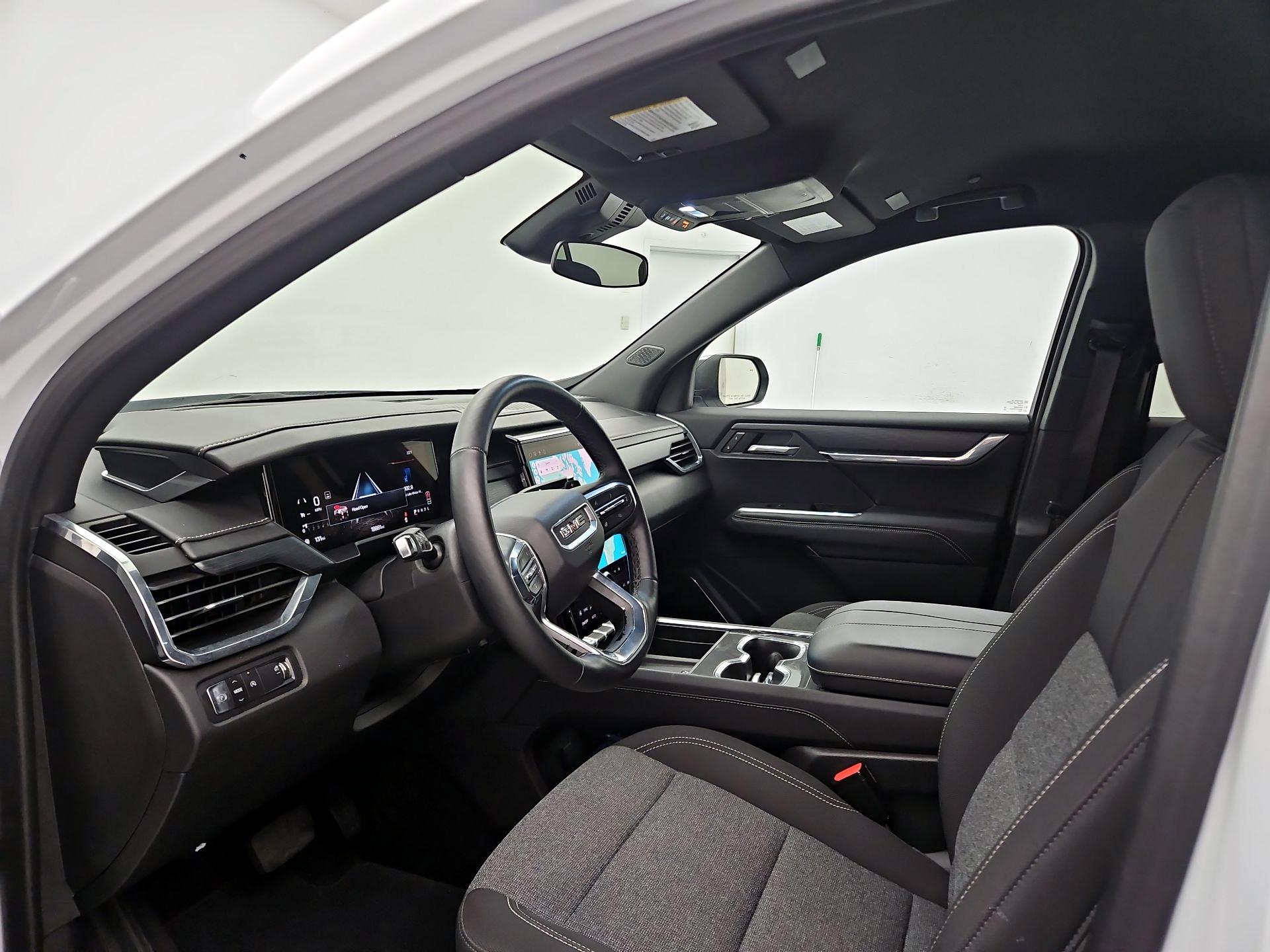 Thumbnail: 2025 GMC Acadia - 11