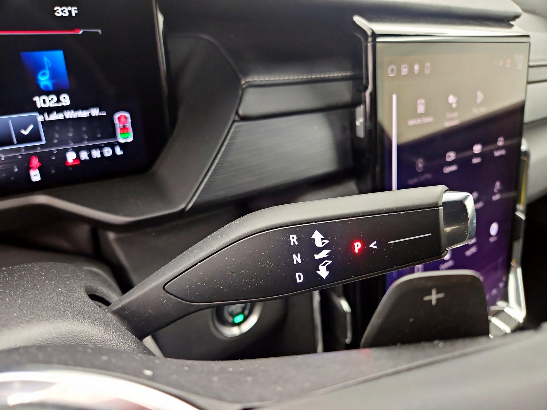 Thumbnail: 2025 GMC Acadia - 18