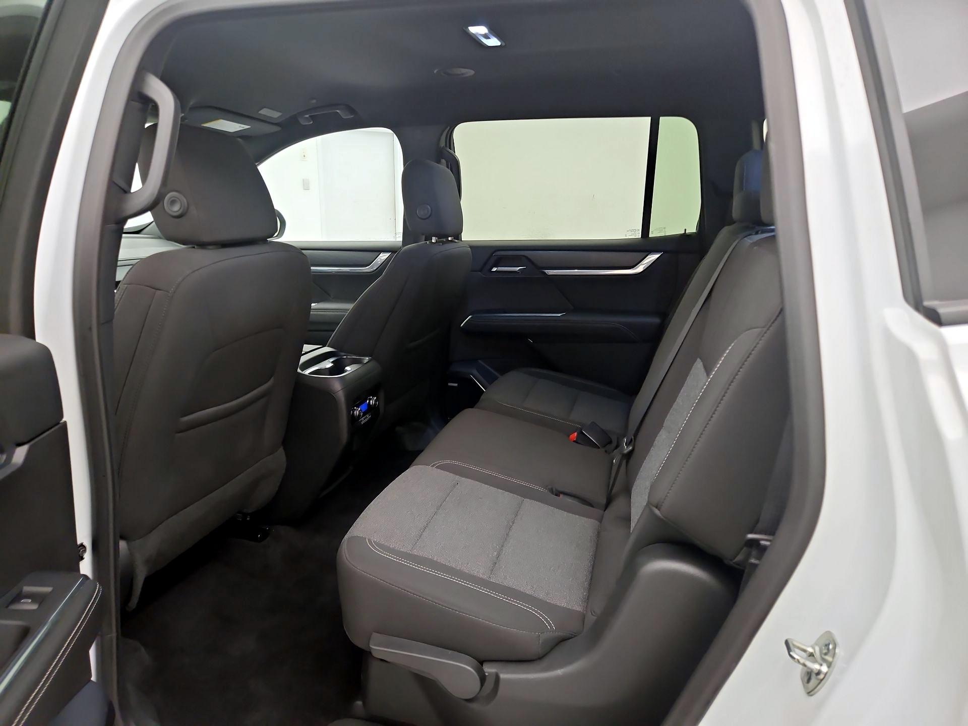 Thumbnail: 2025 GMC Acadia - 20