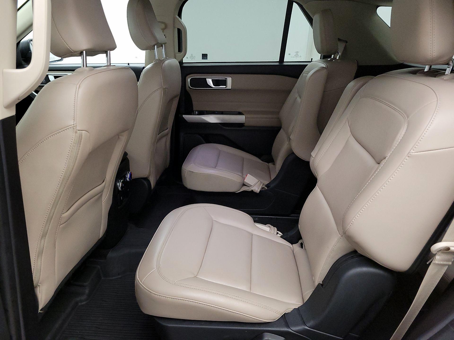 Thumbnail: 2022 Ford Explorer - 19