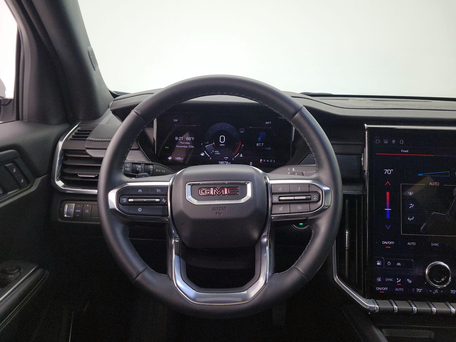 Thumbnail: 2025 GMC Acadia - 10