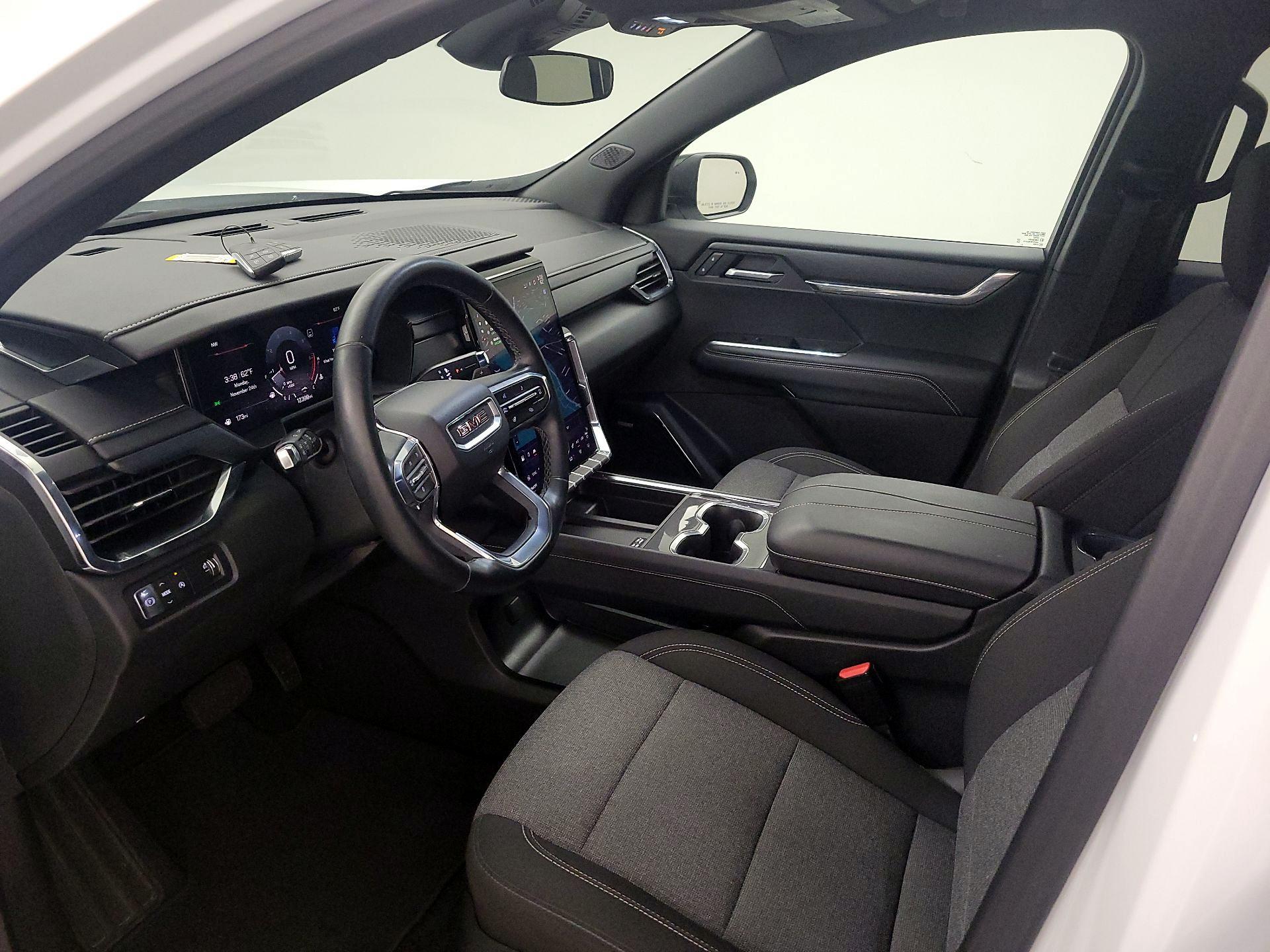 Thumbnail: 2025 GMC Acadia - 11