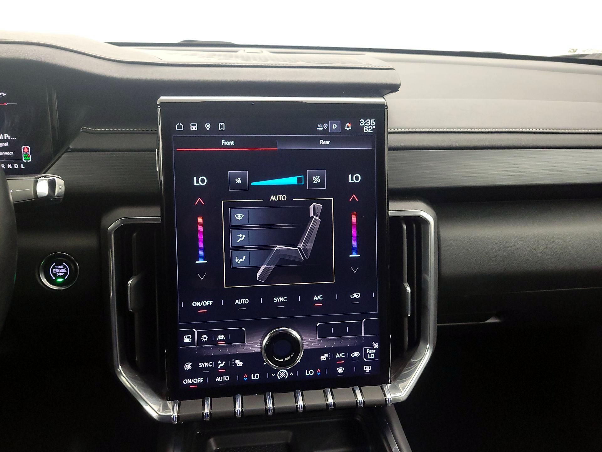 Thumbnail: 2025 GMC Acadia - 17