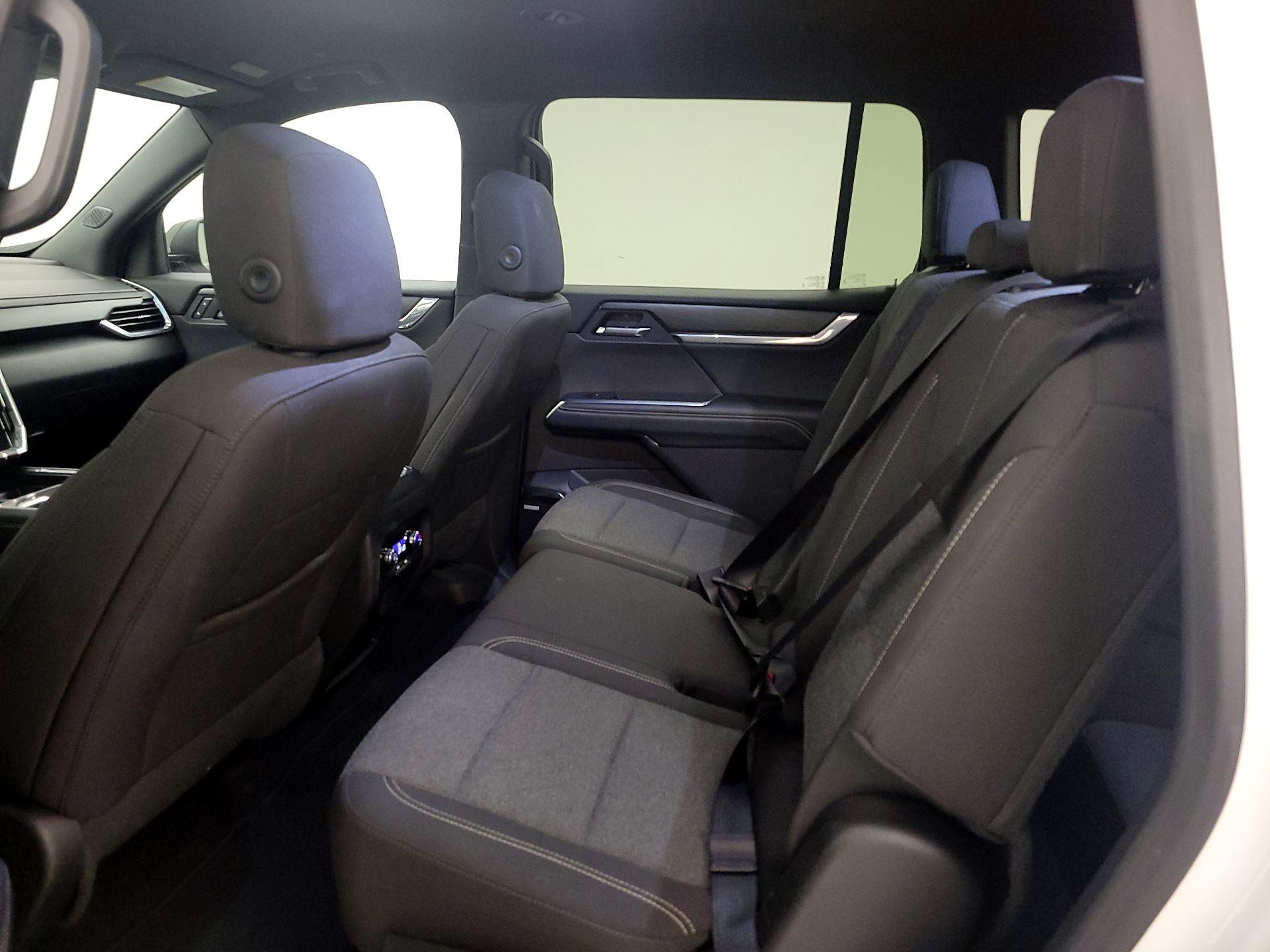 Thumbnail: 2025 GMC Acadia - 20