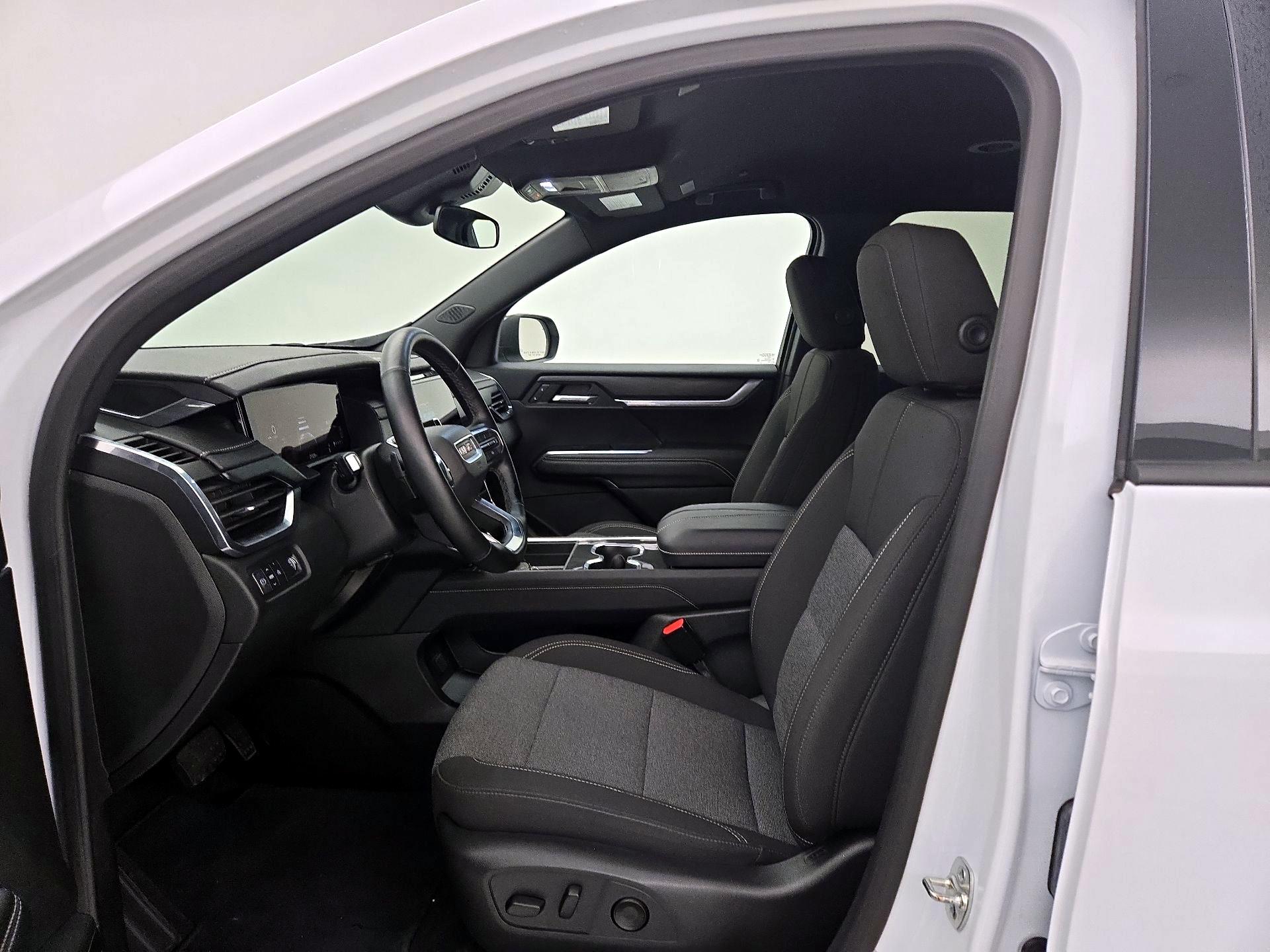 Thumbnail: 2025 GMC Acadia - 11