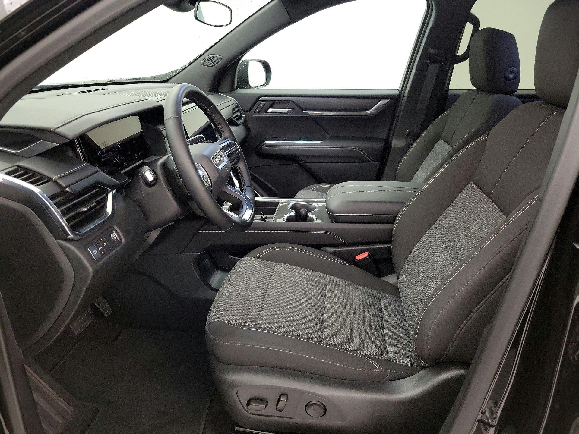 Thumbnail: 2025 GMC Acadia - 11