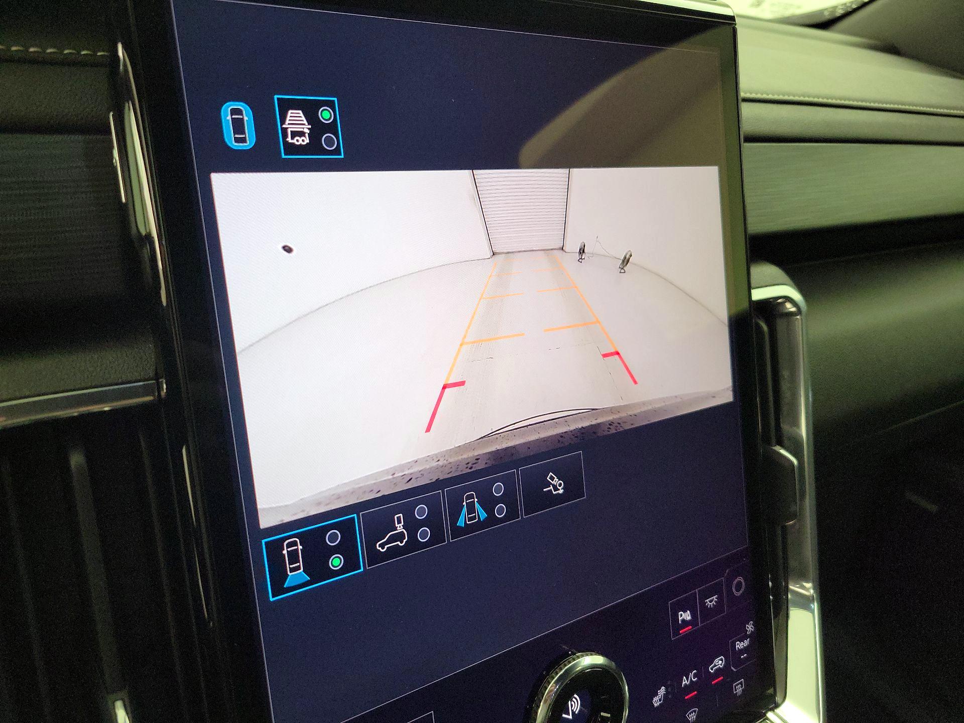 Thumbnail: 2025 GMC Acadia - 15