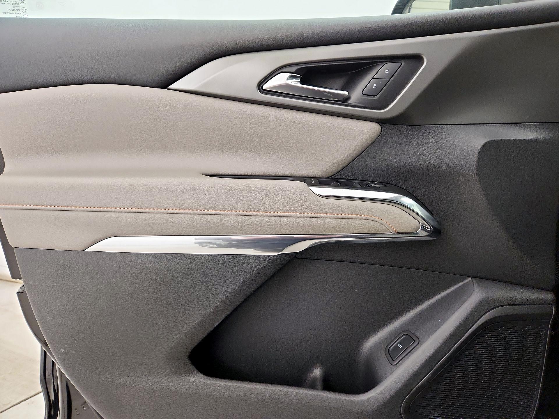 Thumbnail: 2025 Chevrolet Traverse - 12