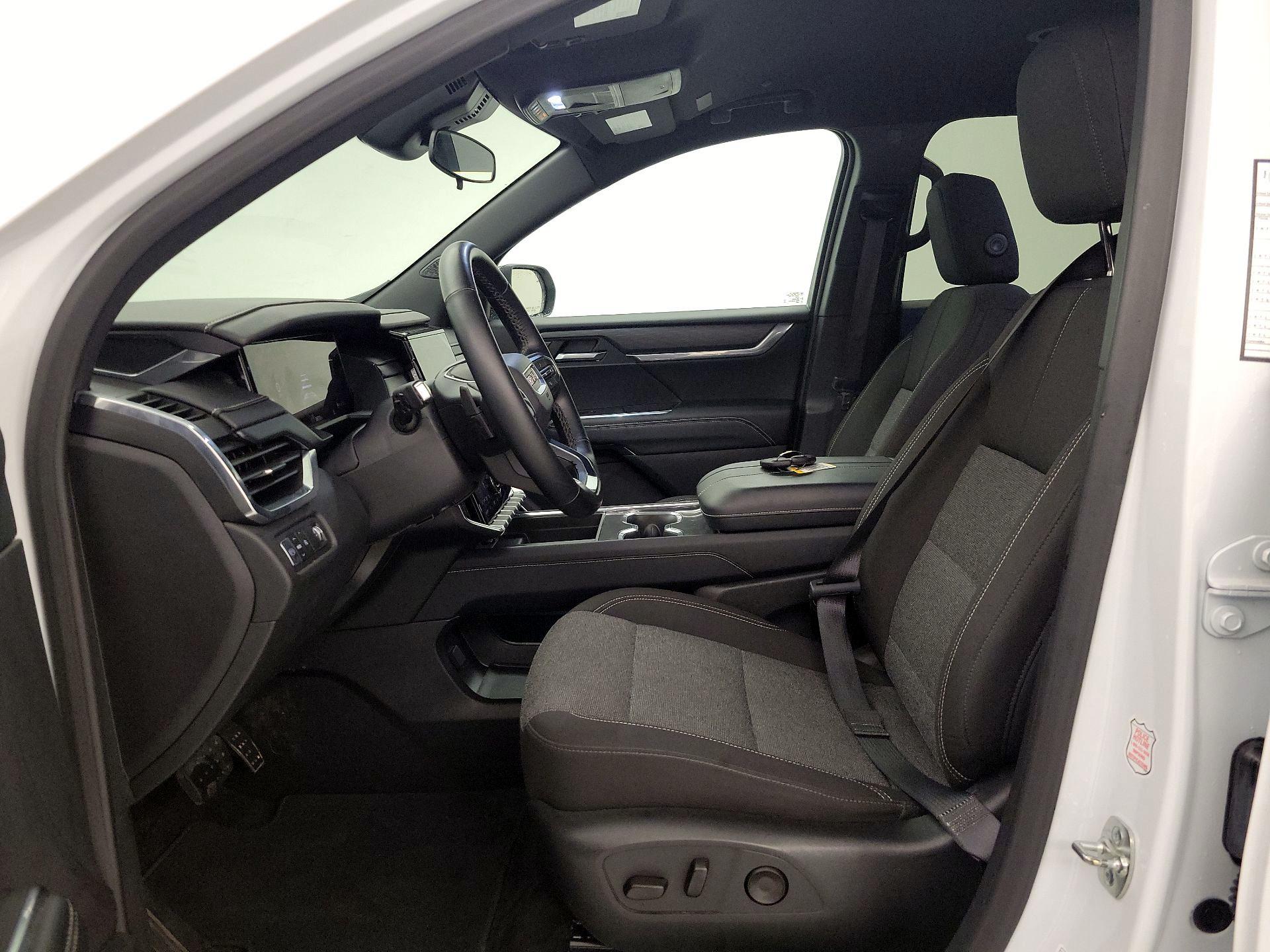 Thumbnail: 2025 GMC Acadia - 11