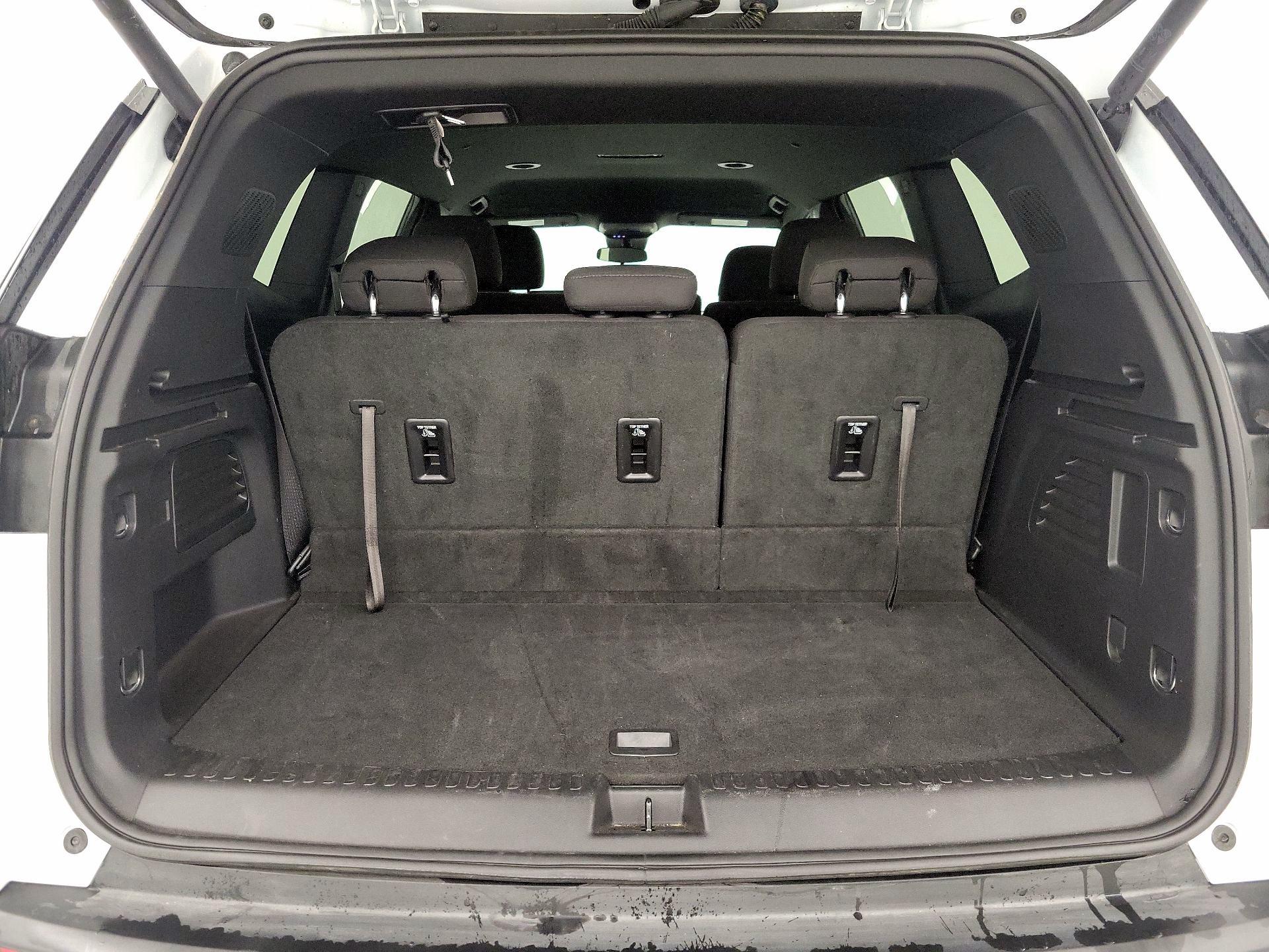 Thumbnail: 2025 GMC Acadia - 19