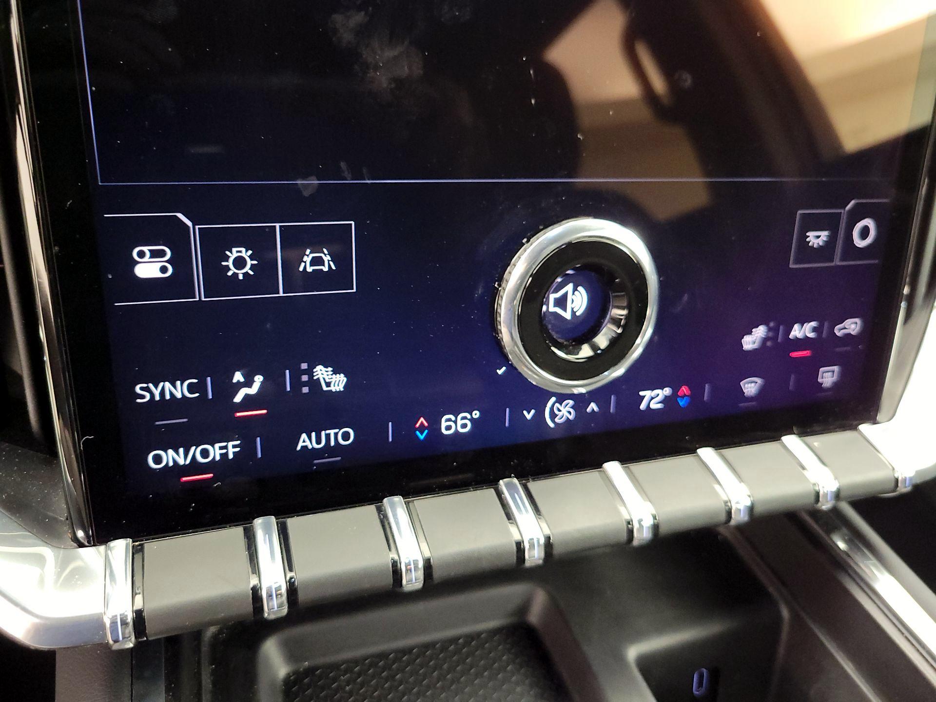 Thumbnail: 2025 GMC Acadia - 17