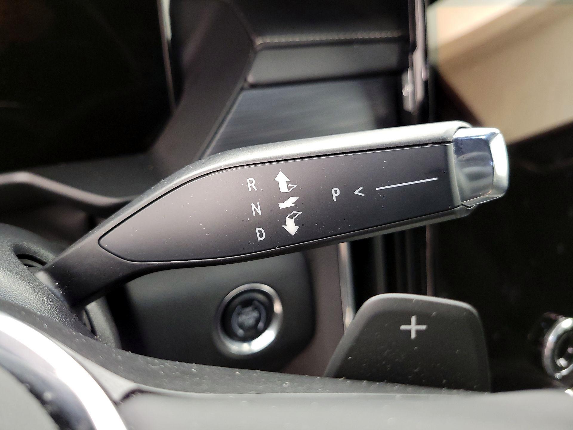 Thumbnail: 2025 GMC Acadia - 18