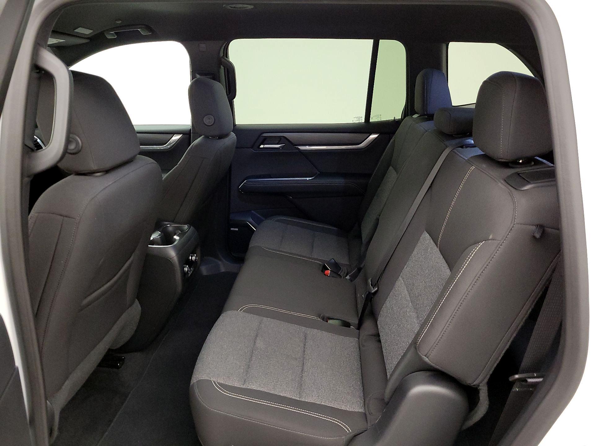 Thumbnail: 2025 GMC Acadia - 20