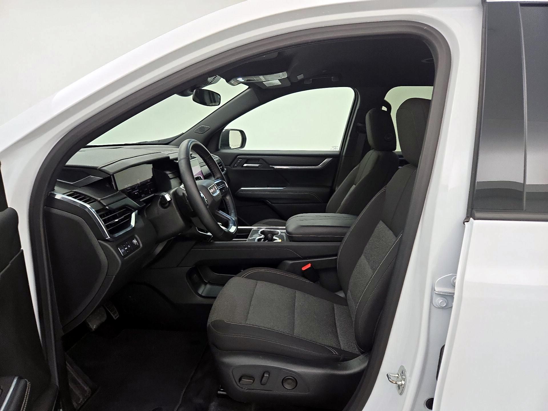 Thumbnail: 2025 GMC Acadia - 11