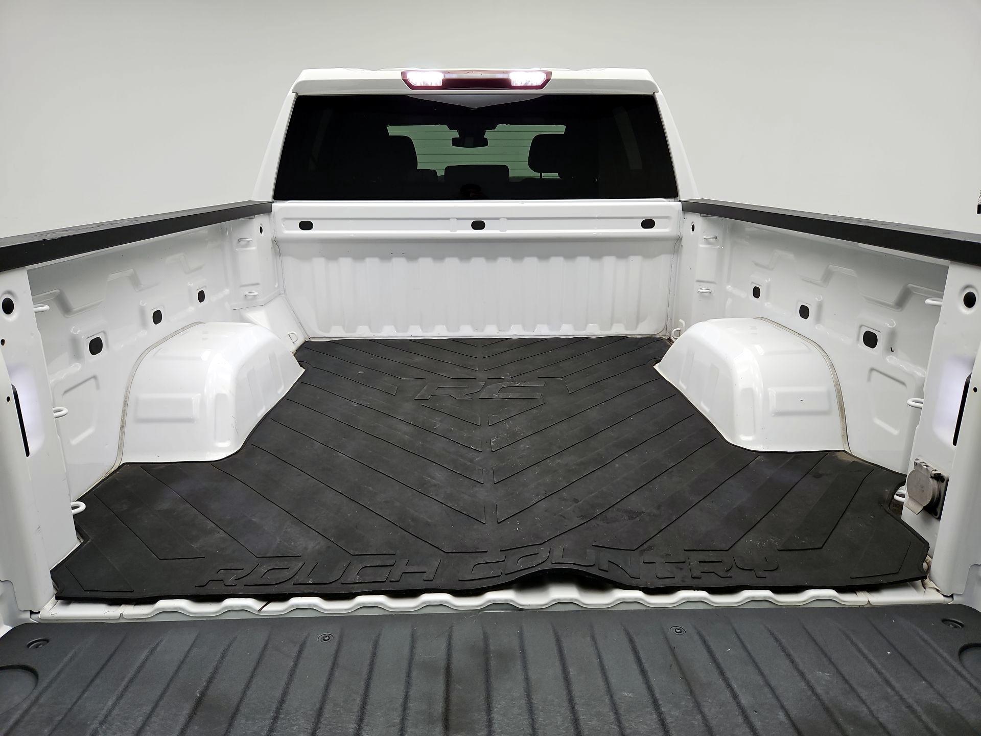 Thumbnail: 2022 Chevrolet Silverado 1500 - 20